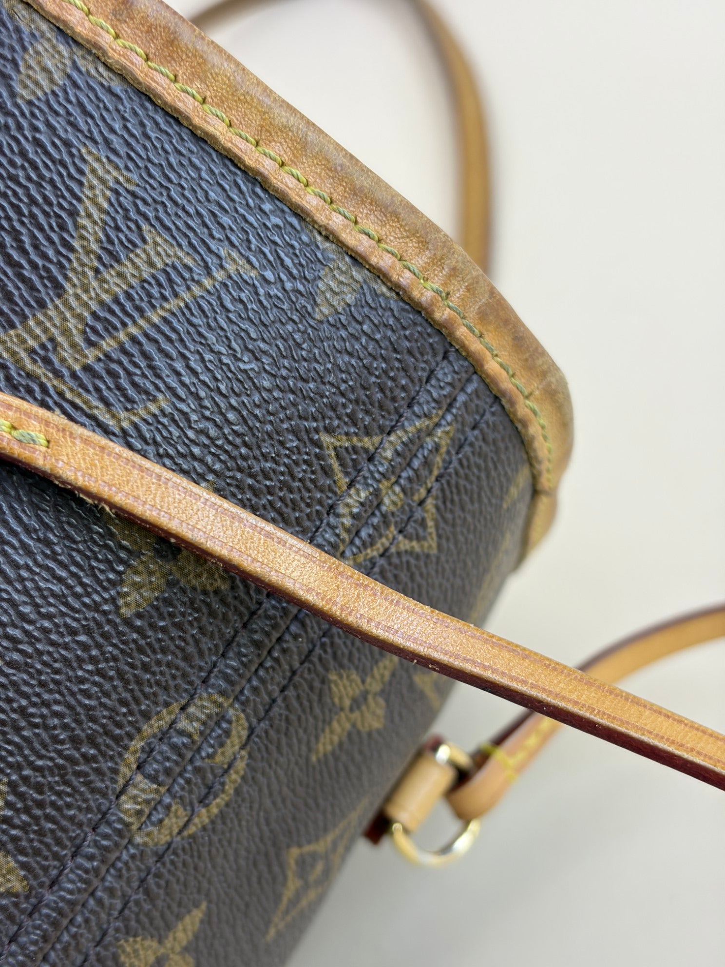 Louis Vuitton Monogram MM Neverfull Bag