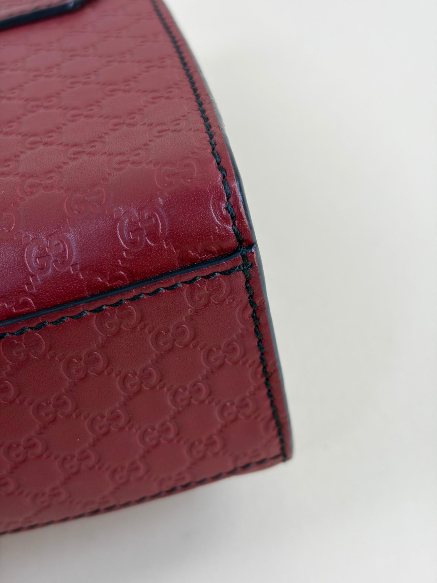 Gucci Red Emily Medium Shoulder Bag