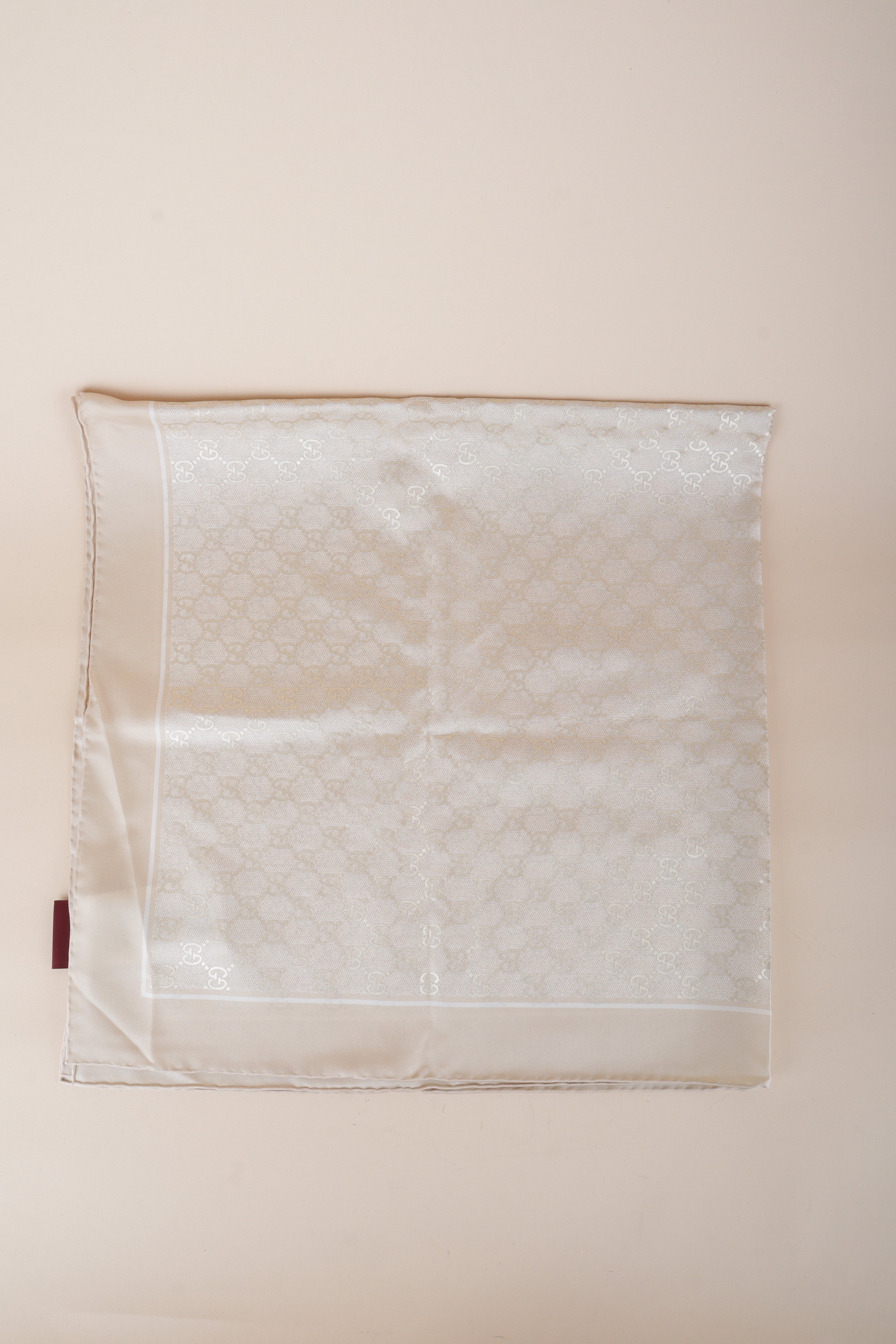 GUCCI LAMINATED PRINTED SILK BEIGE-Scarf-Gucci-The Closet Egypt