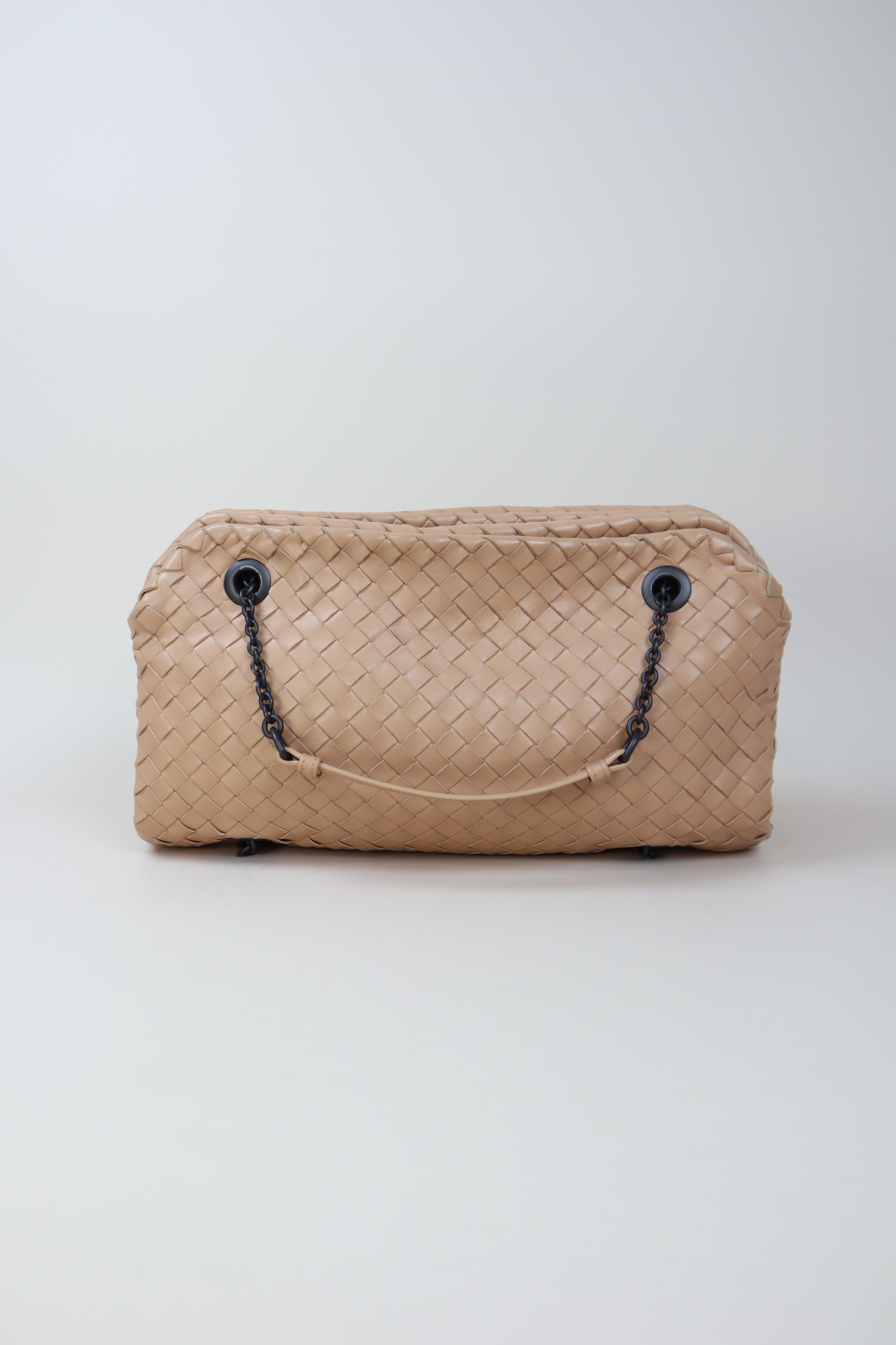 Bottega Veneta Nude Nappa Intrecciato Duo Petale Bag