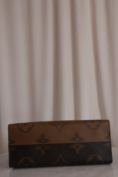 Louis Vuitton Bicolor Monogram Reverse Onthego GM Bag-handbag-Louis Vuitton-The Closet Egypt