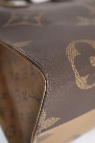 Louis Vuitton Bicolor Monogram Reverse Onthego GM Bag-handbag-Louis Vuitton-The Closet Egypt