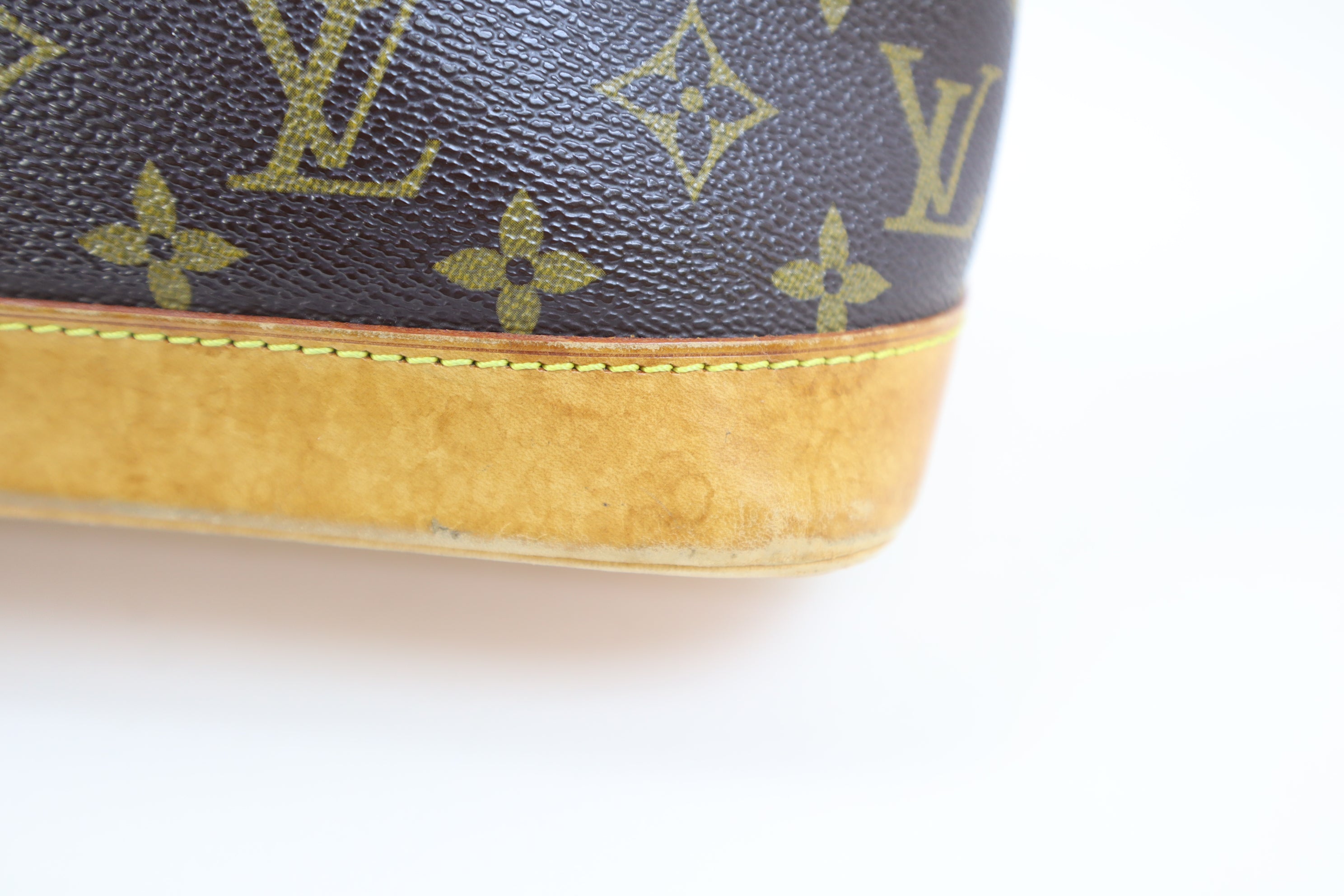 Louis Vuitton Monogram Alma PM Bag
