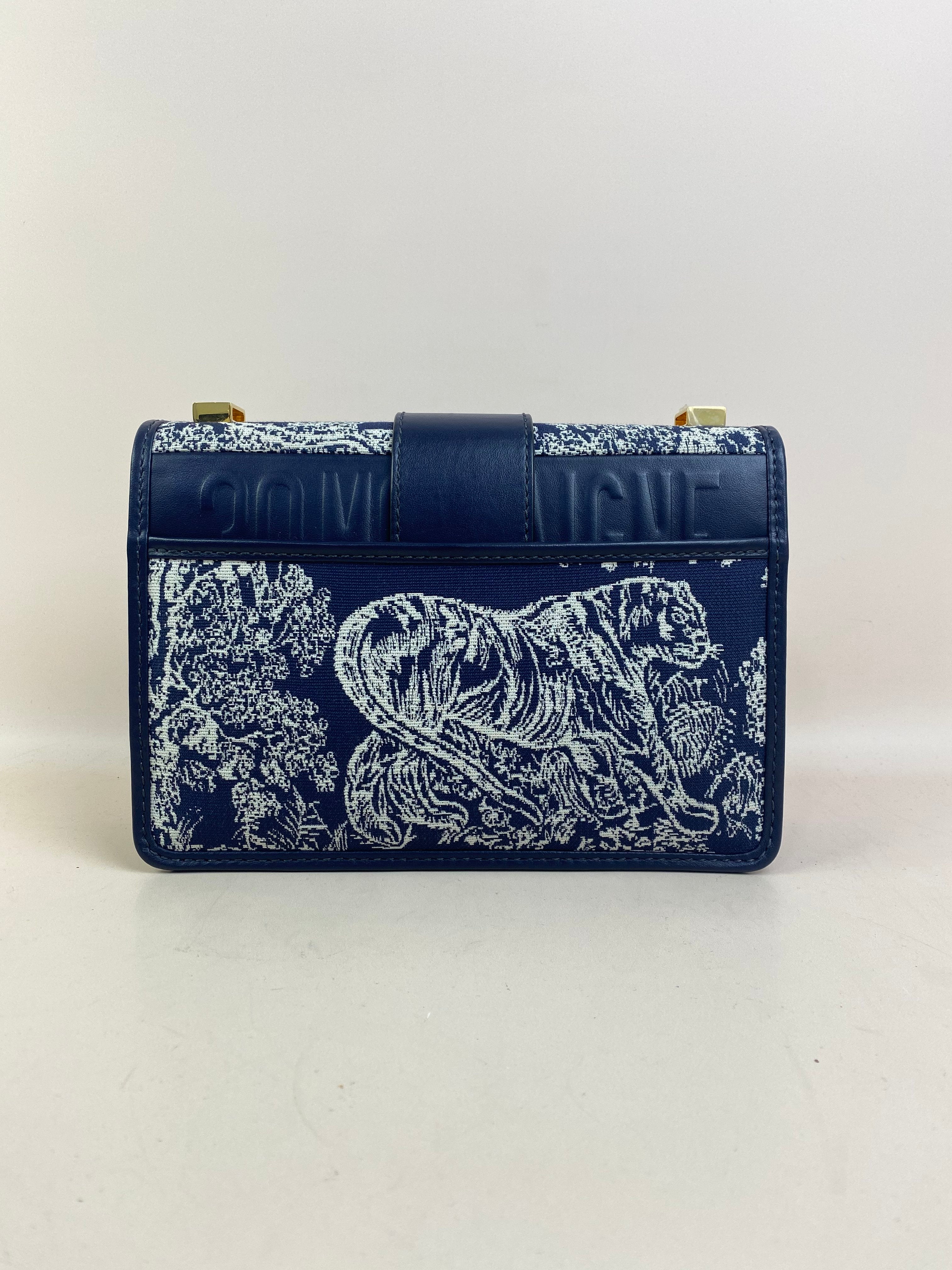 Christian Dior Navy Montaigne 30 CD Bag-handbag-Christian Dior-The Closet Egypt