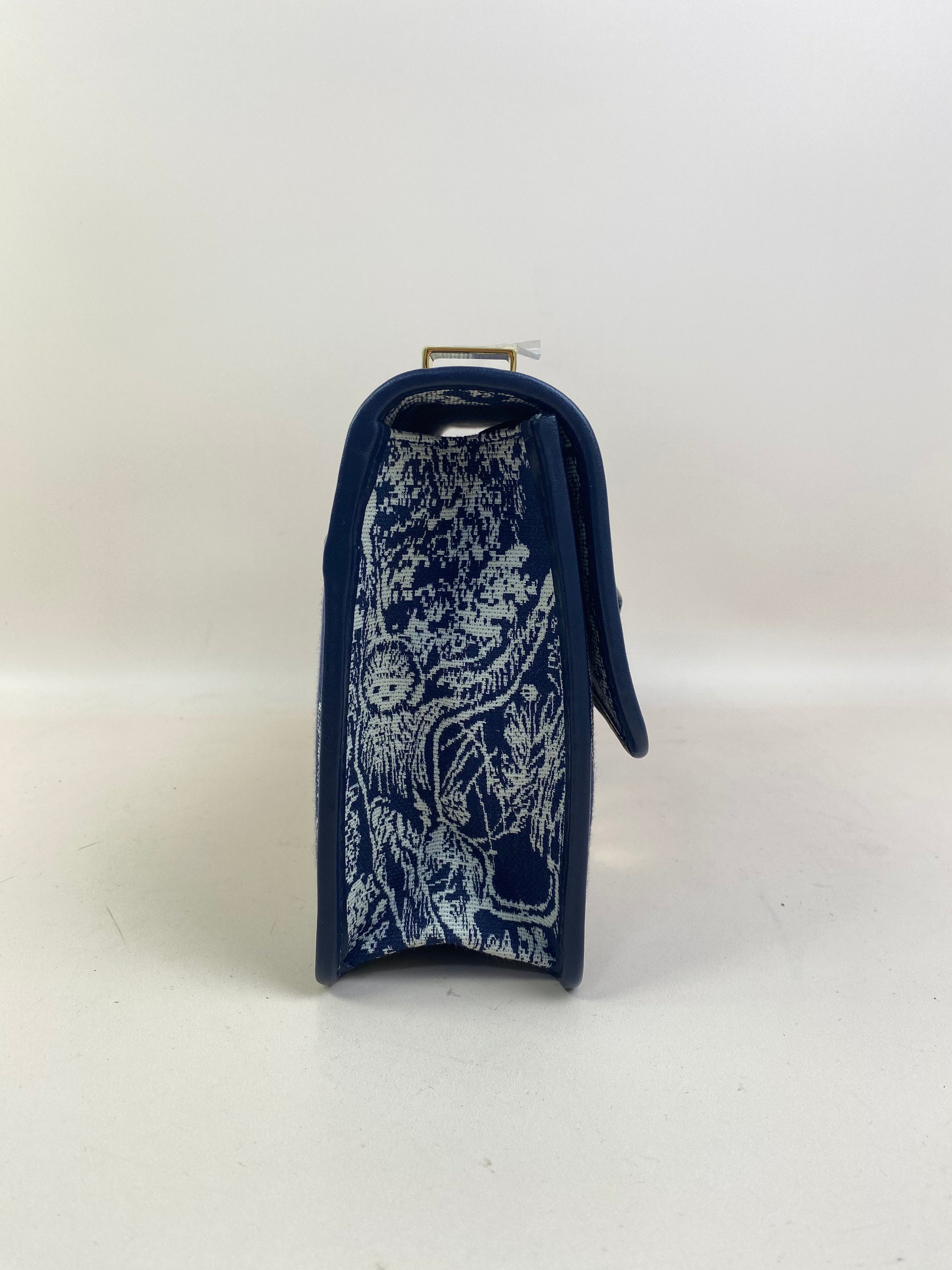 Christian Dior Navy Montaigne 30 CD Bag