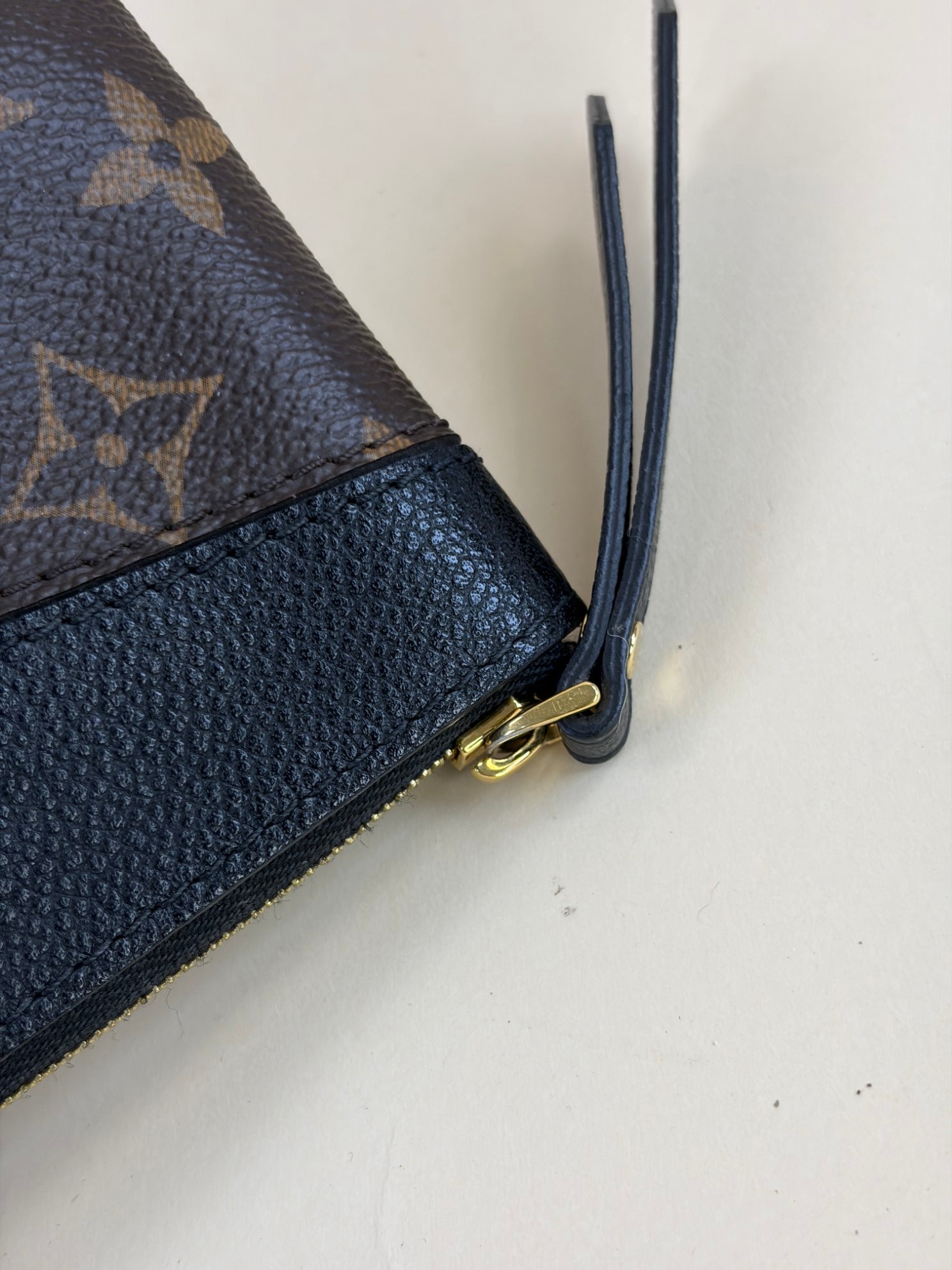 Louis Vuitton Monogram Black Daily Pouch