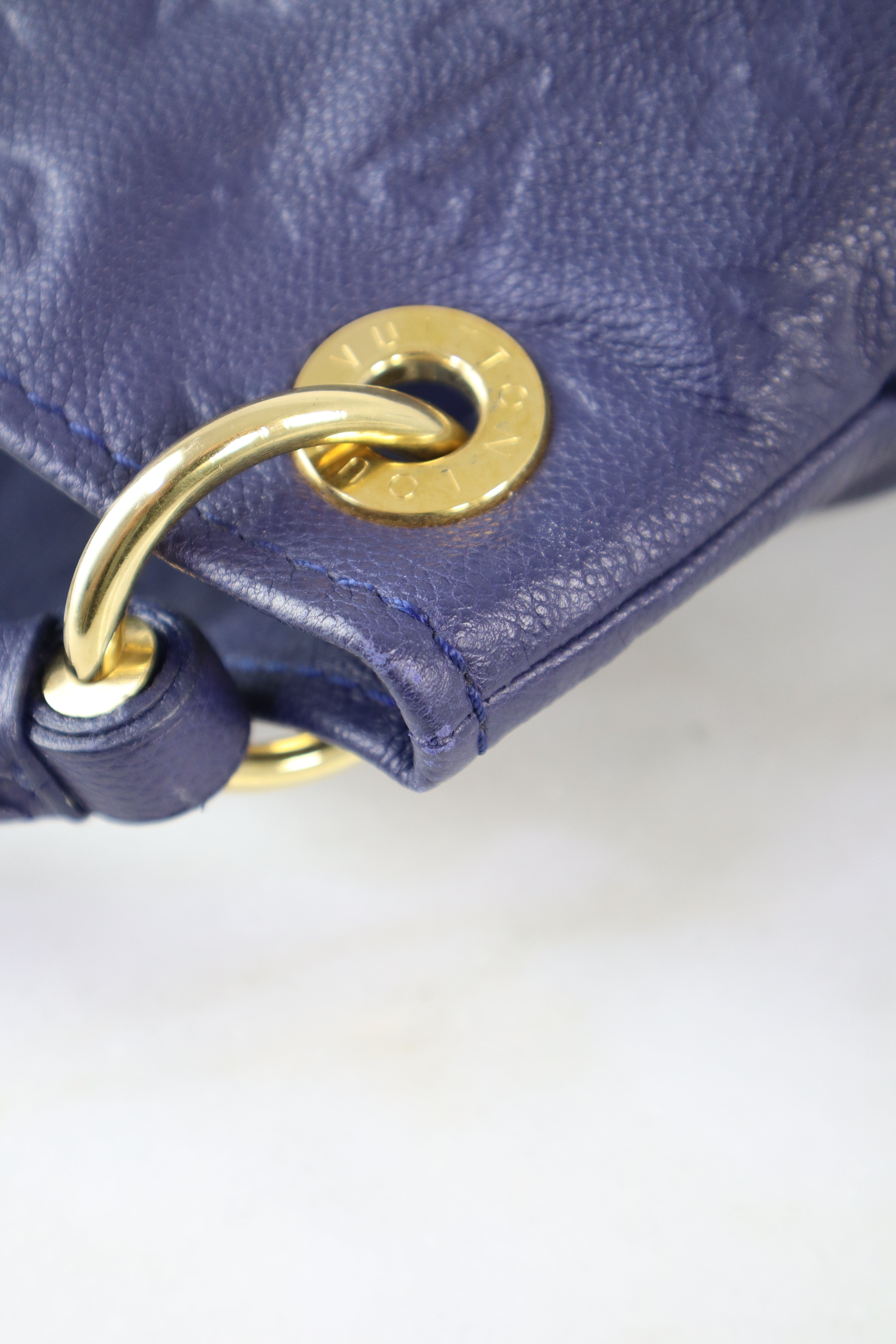 Louis Vuitton Navy Marine Monogram Empreinte Artsy MM Bag