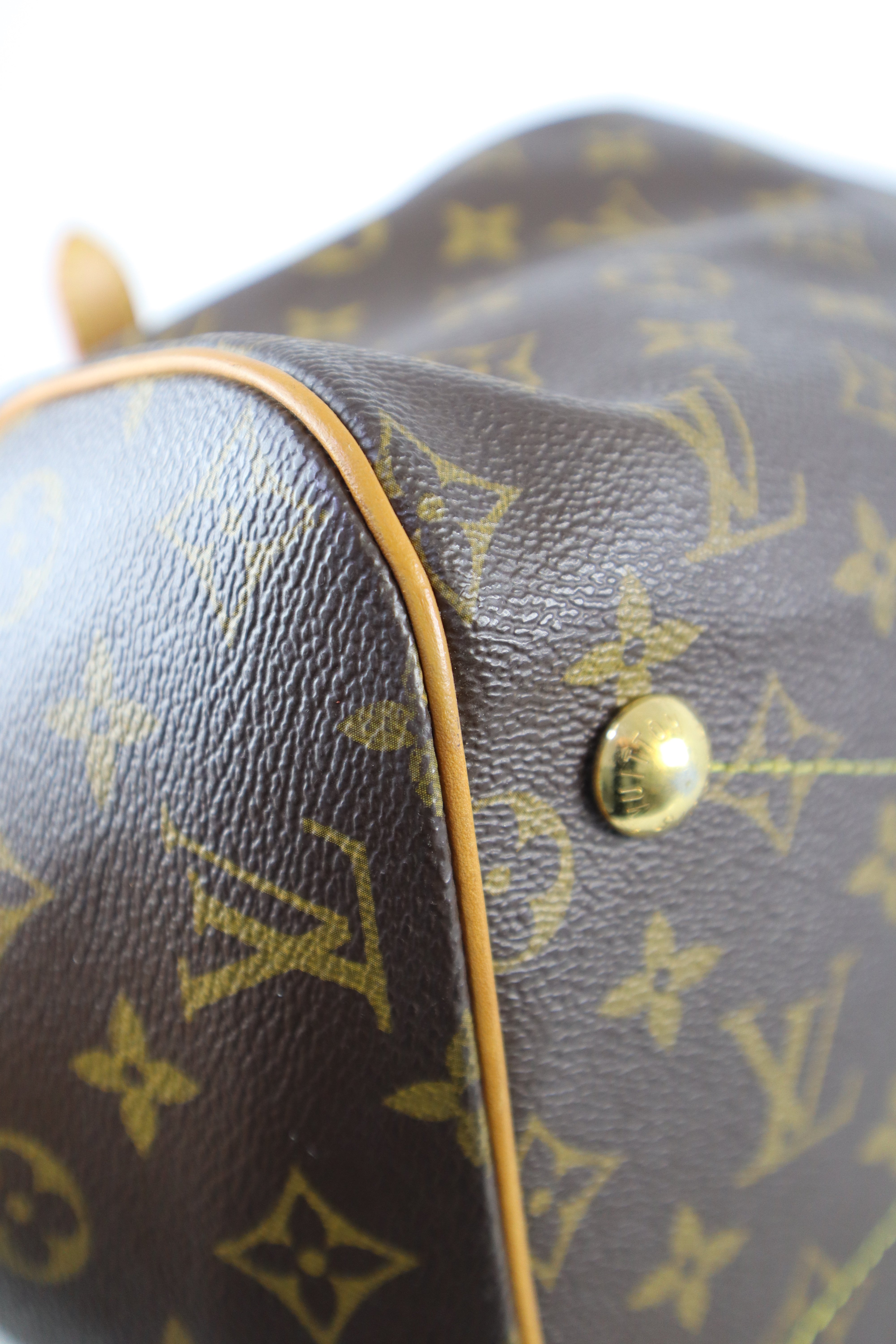 Louis Vuitton Monogram Tivoli GM Shoulder Bag
