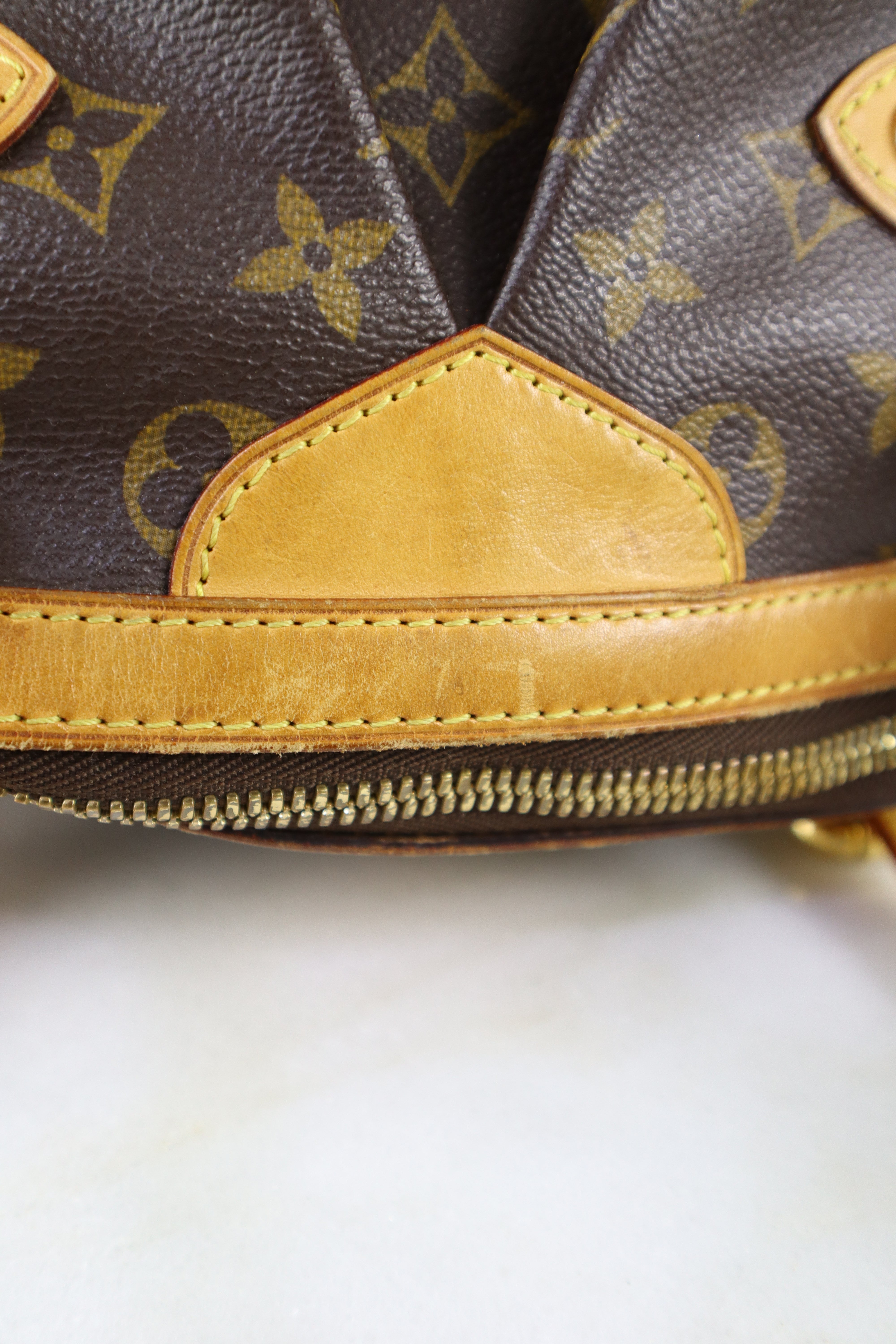 Louis Vuitton Monogram Tivoli GM Shoulder Bag