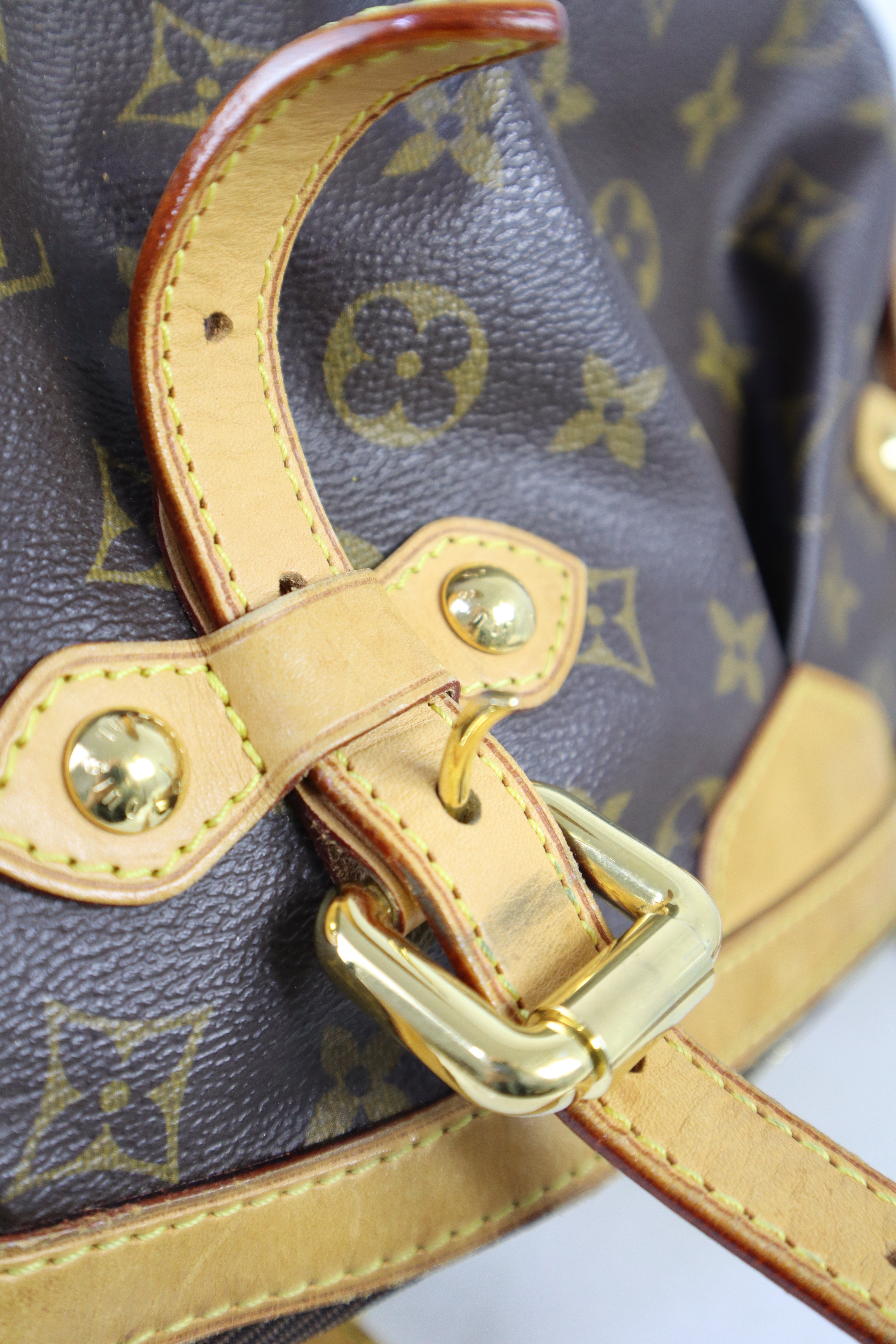Louis Vuitton Monogram Tivoli GM Shoulder Bag