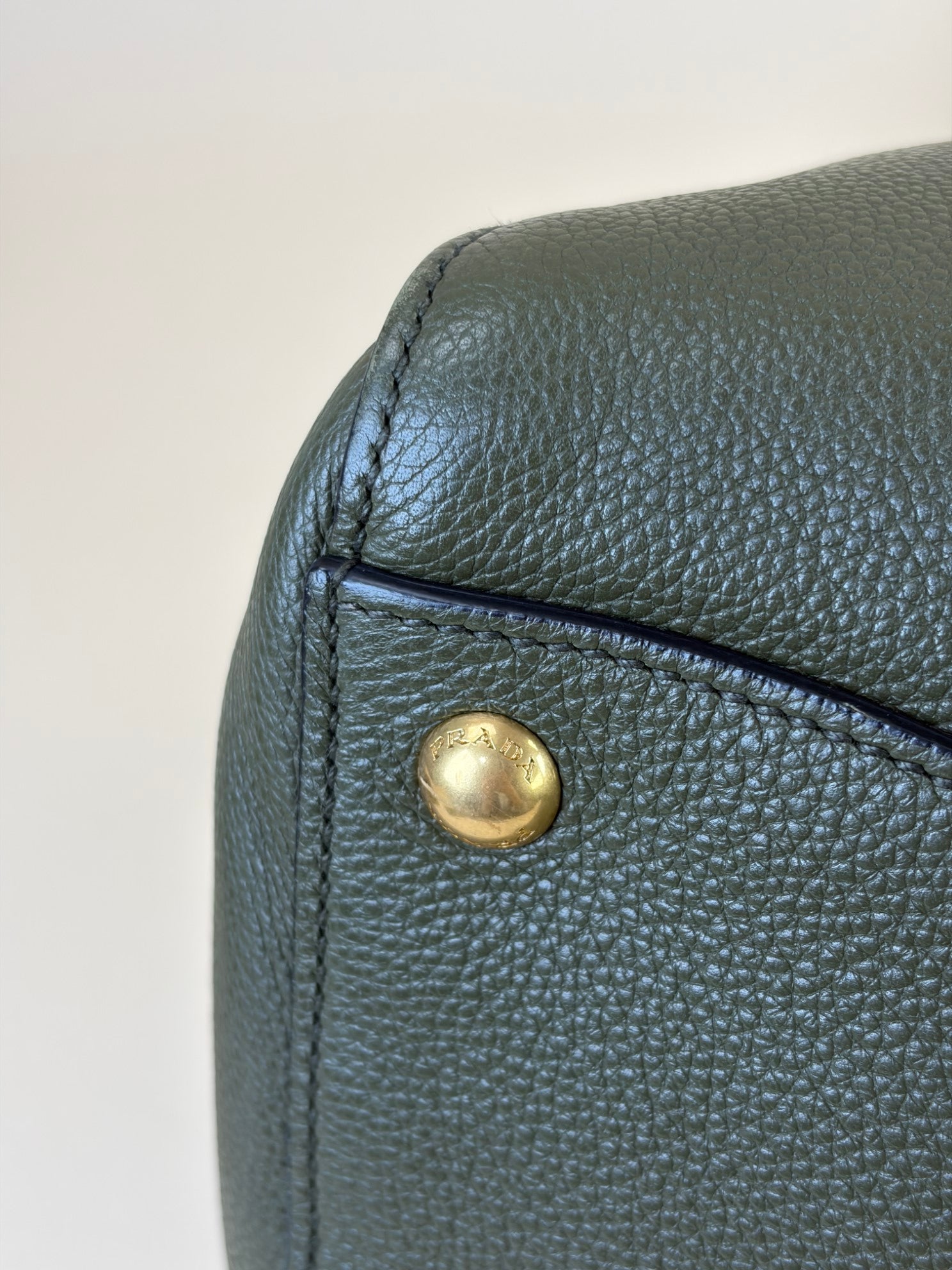 Prada twin pocket vitello danio tote bag