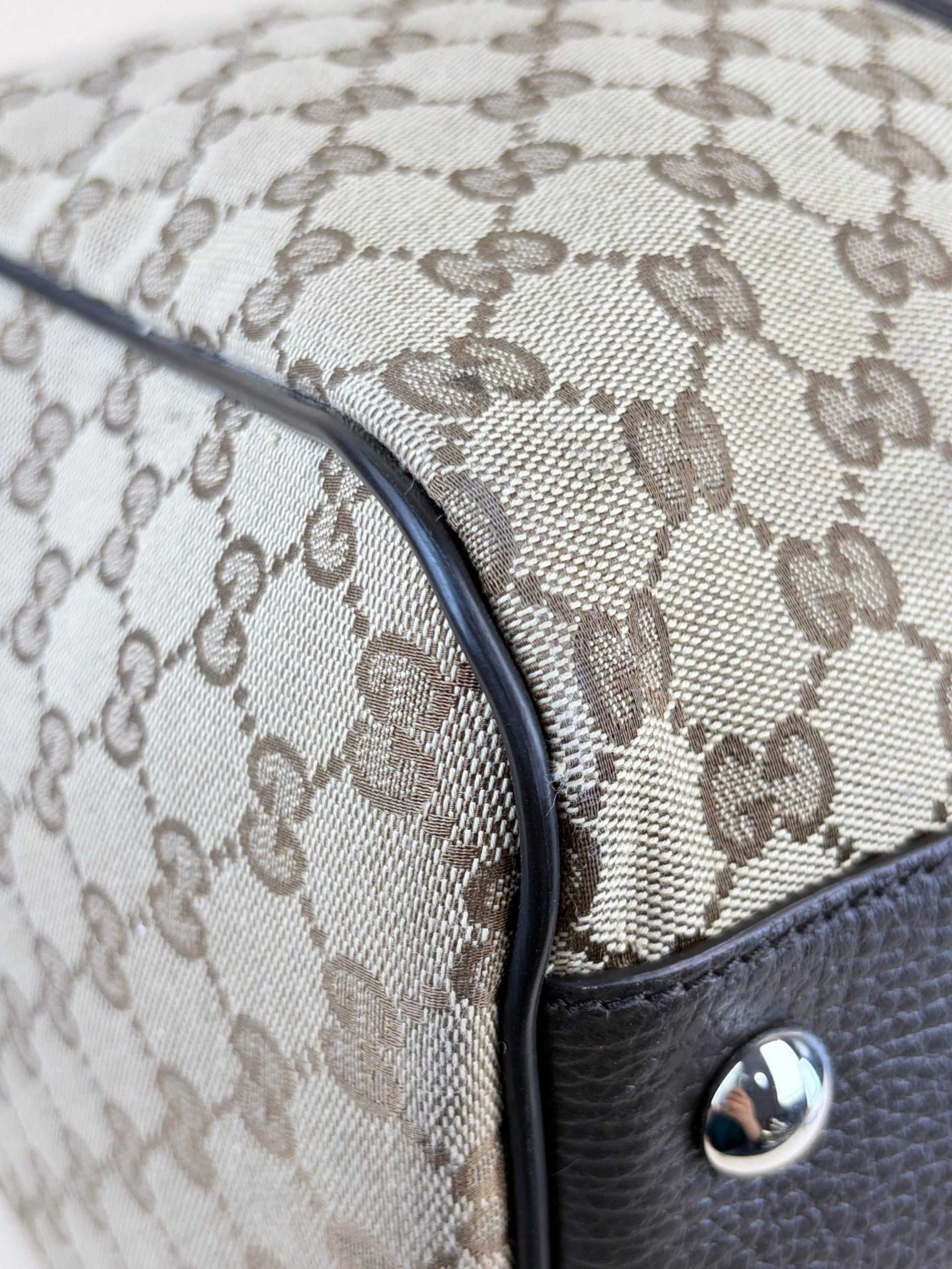 Gucci beige gg monogram canvas and brown calfskin Boston duffle bag