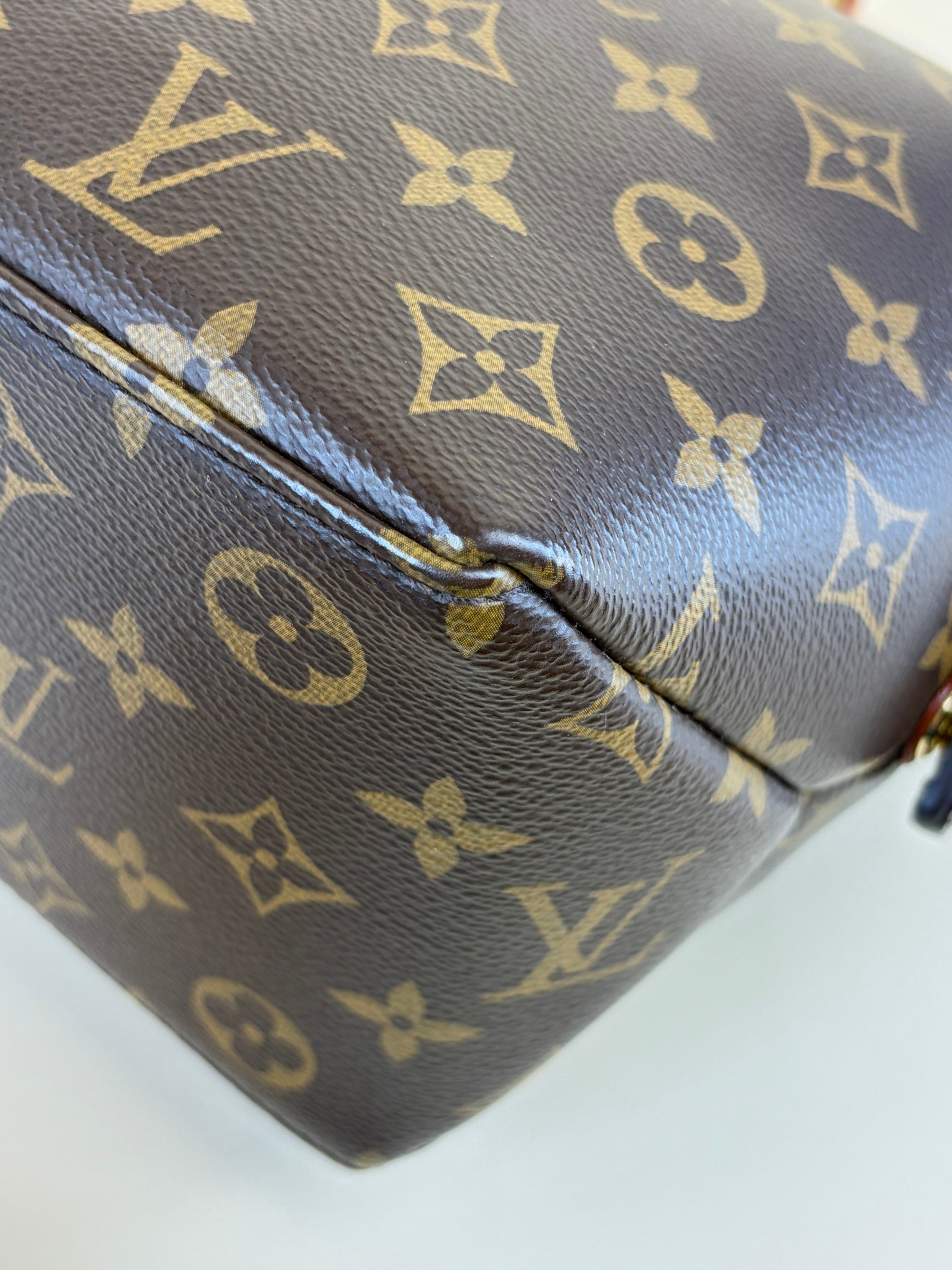 Louis Vuitton Monogram canvas petit palais tote bag