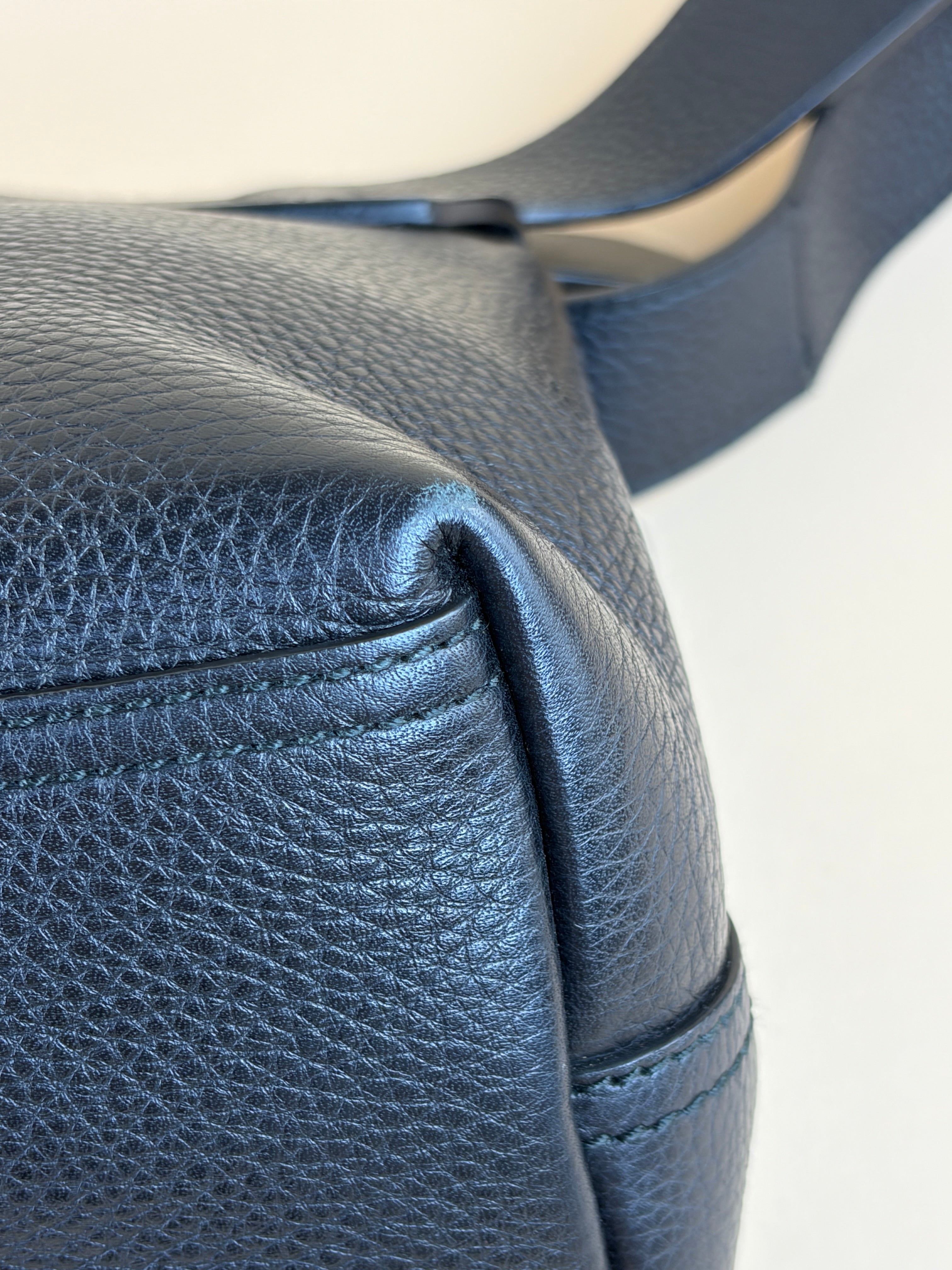 Gucci Black Pebbled Marmont Shoulder Bag