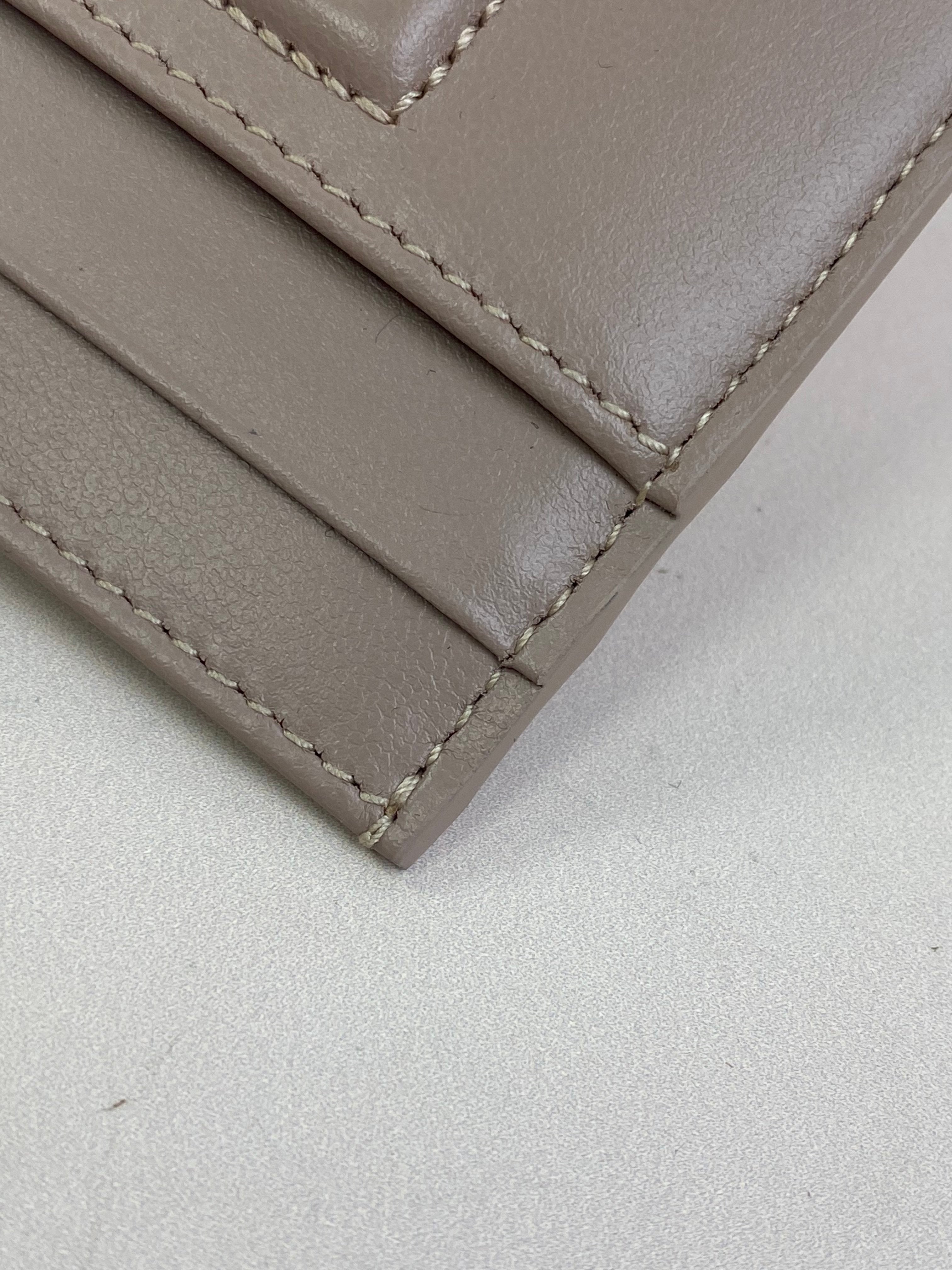 Dolce & Gabbana Nude DG Card Holder
