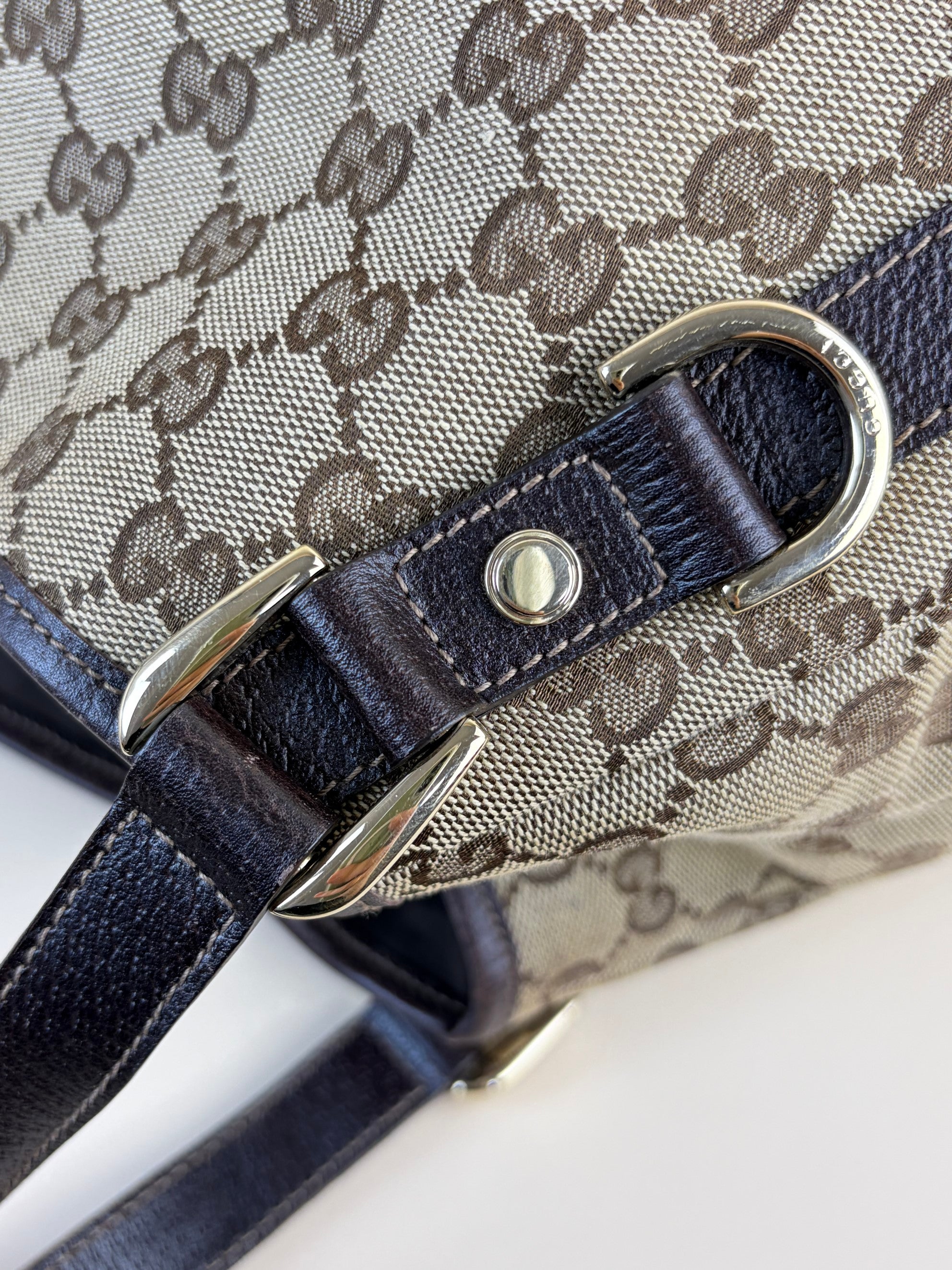 Gucci brown gg beige canvas monogram abbey medium tote bag