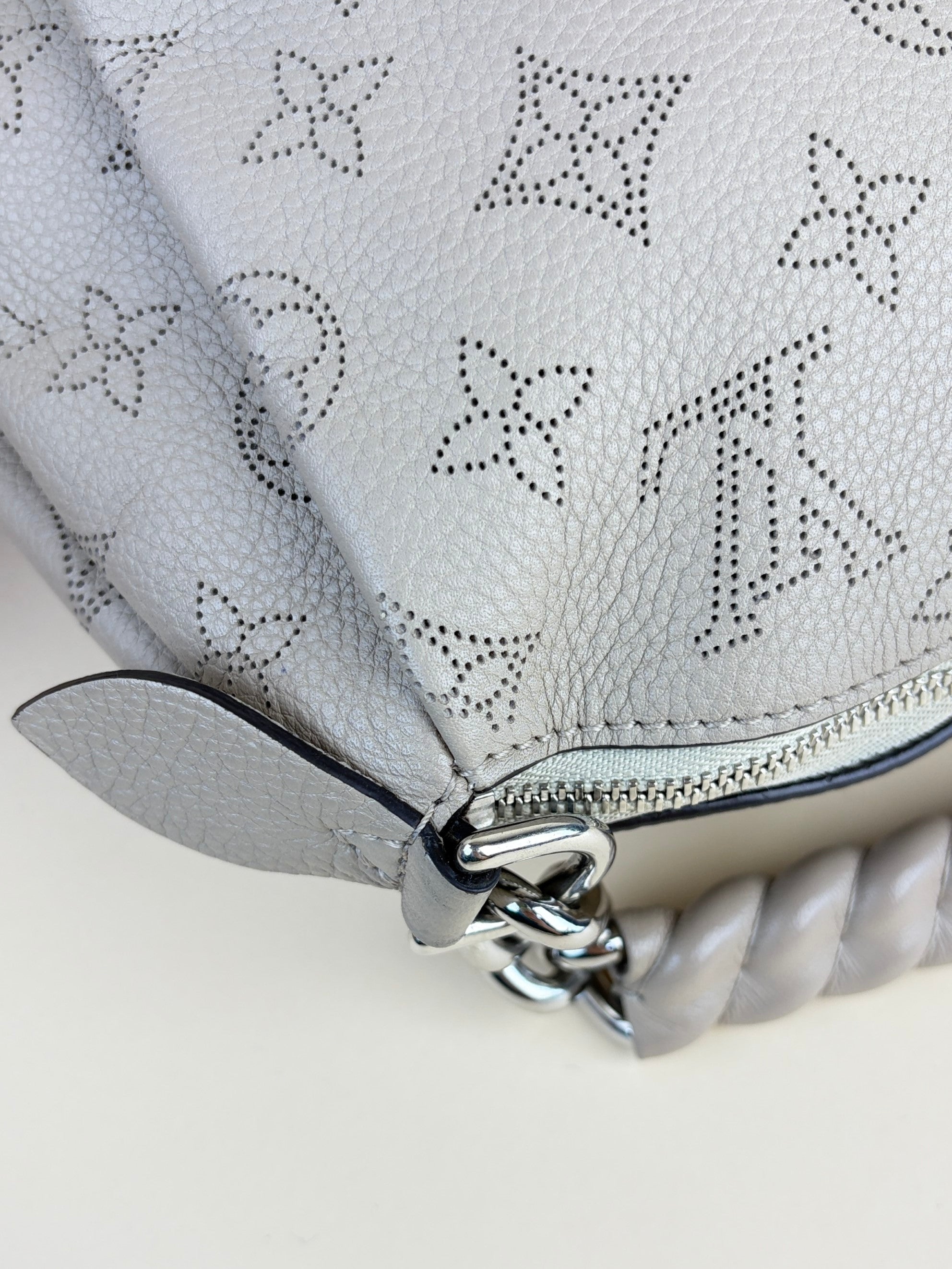 Louis Vuitton Galet Mahina monogram leather babylone bb