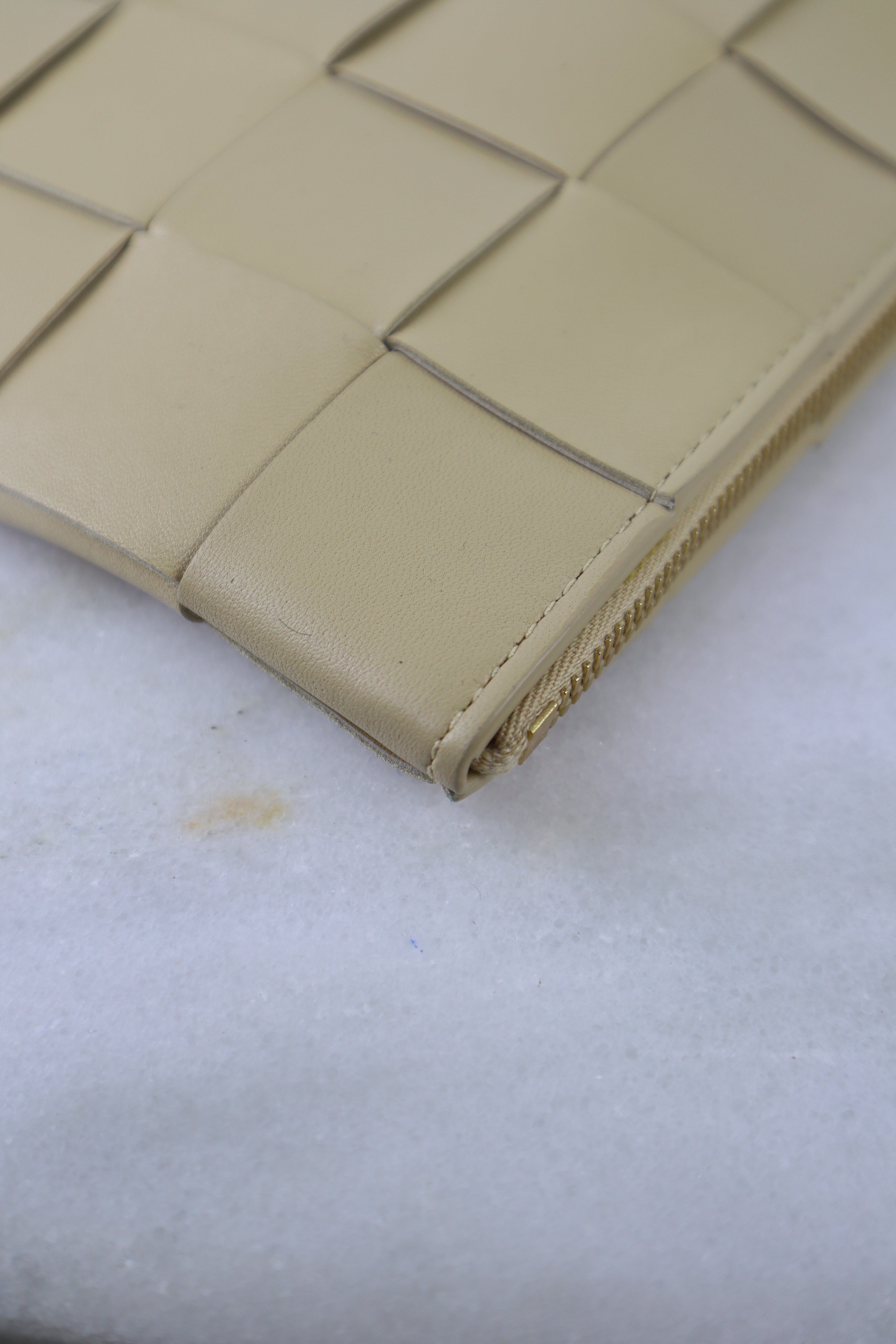 Bottega Veneta Beige Large Flat Cassette Pouch