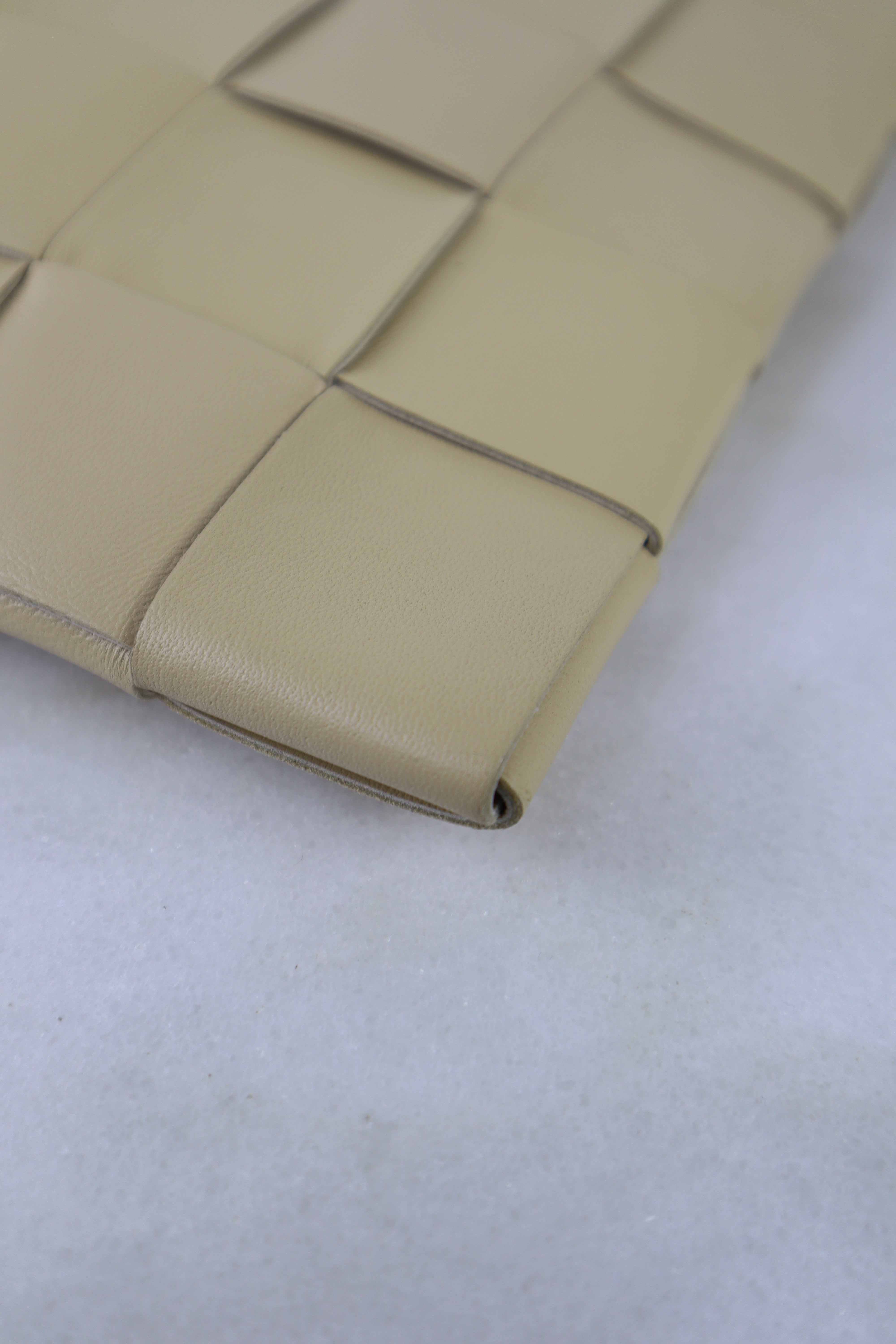 Bottega Veneta Beige Large Flat Cassette Pouch