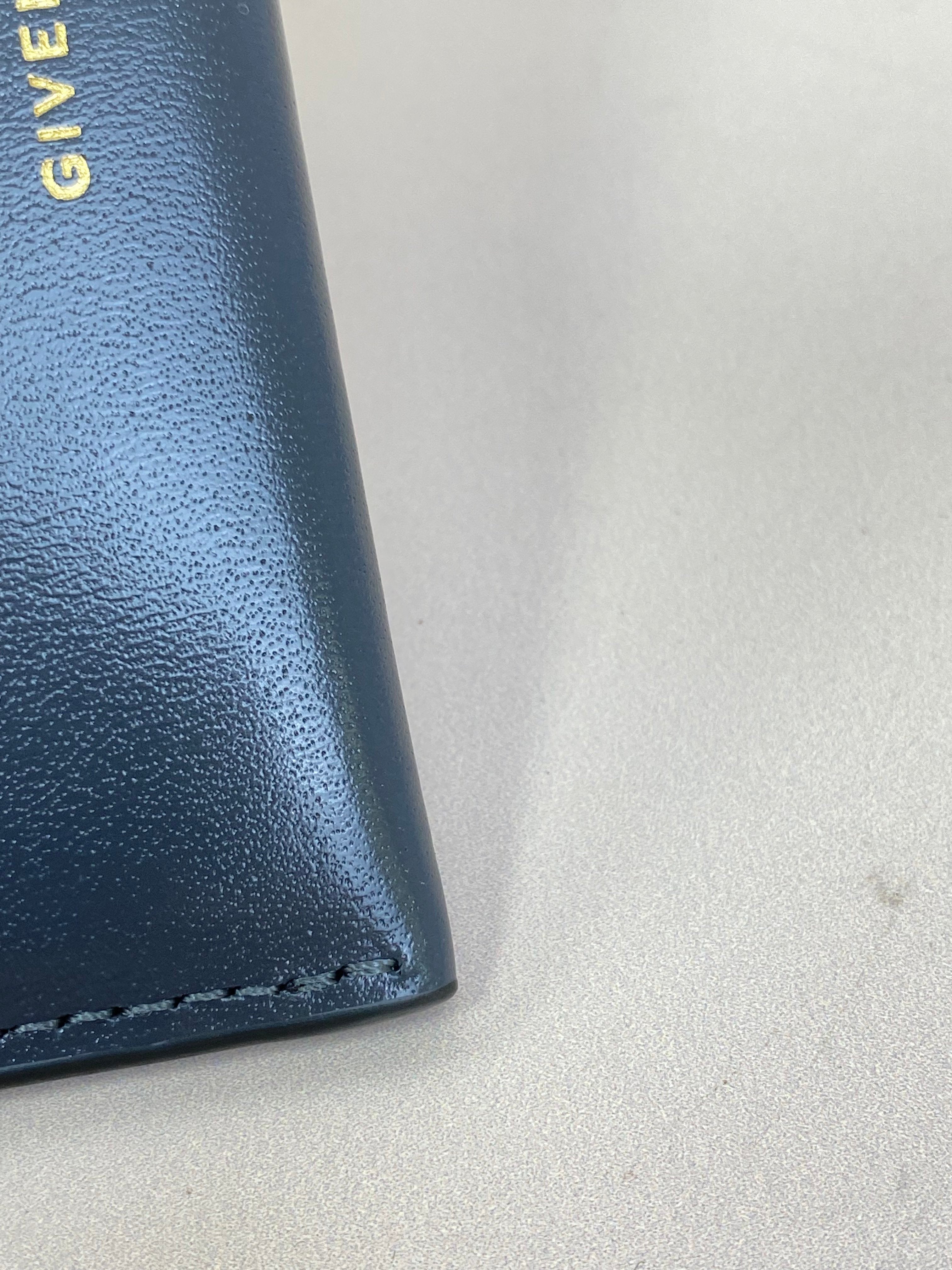 Givenchy Grey 4G Liquid Card Holder