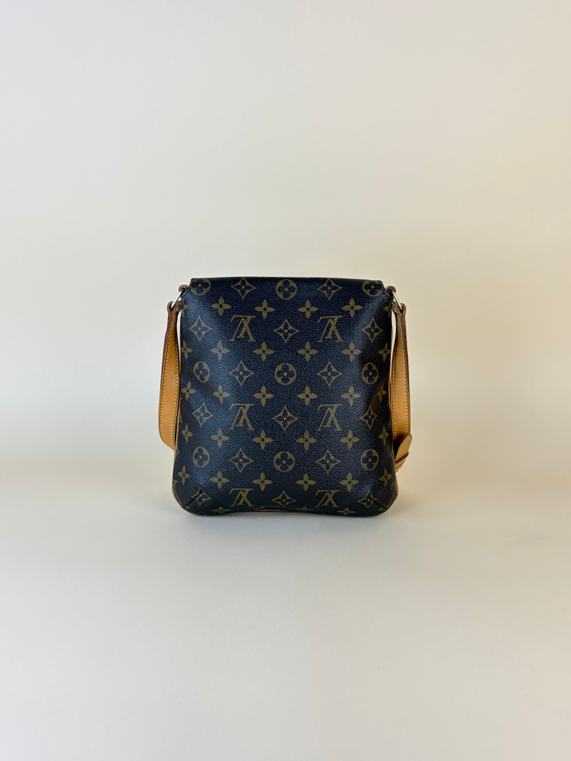 louis Vuitton monogram canvas musette salsa pm