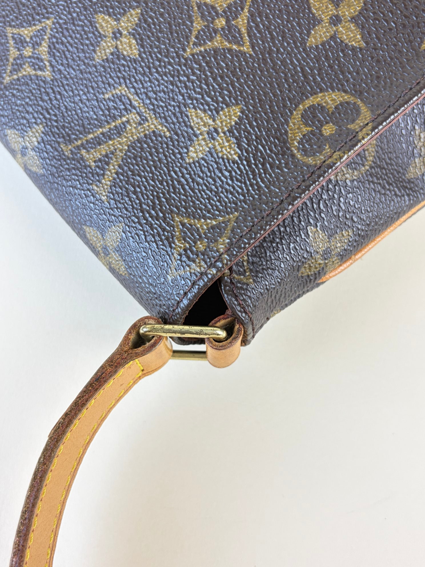 louis Vuitton monogram canvas musette salsa pm