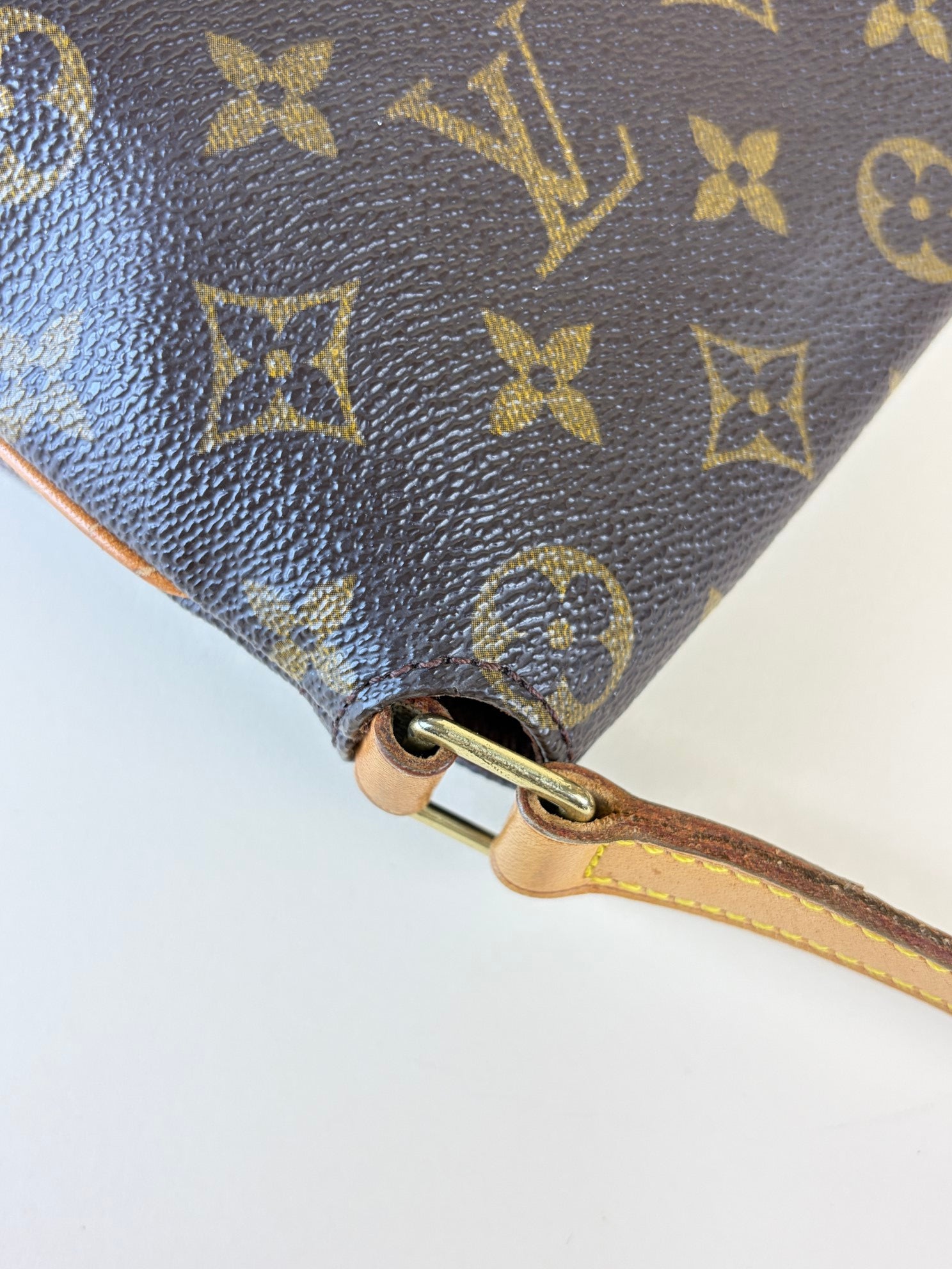 louis Vuitton monogram canvas musette salsa pm