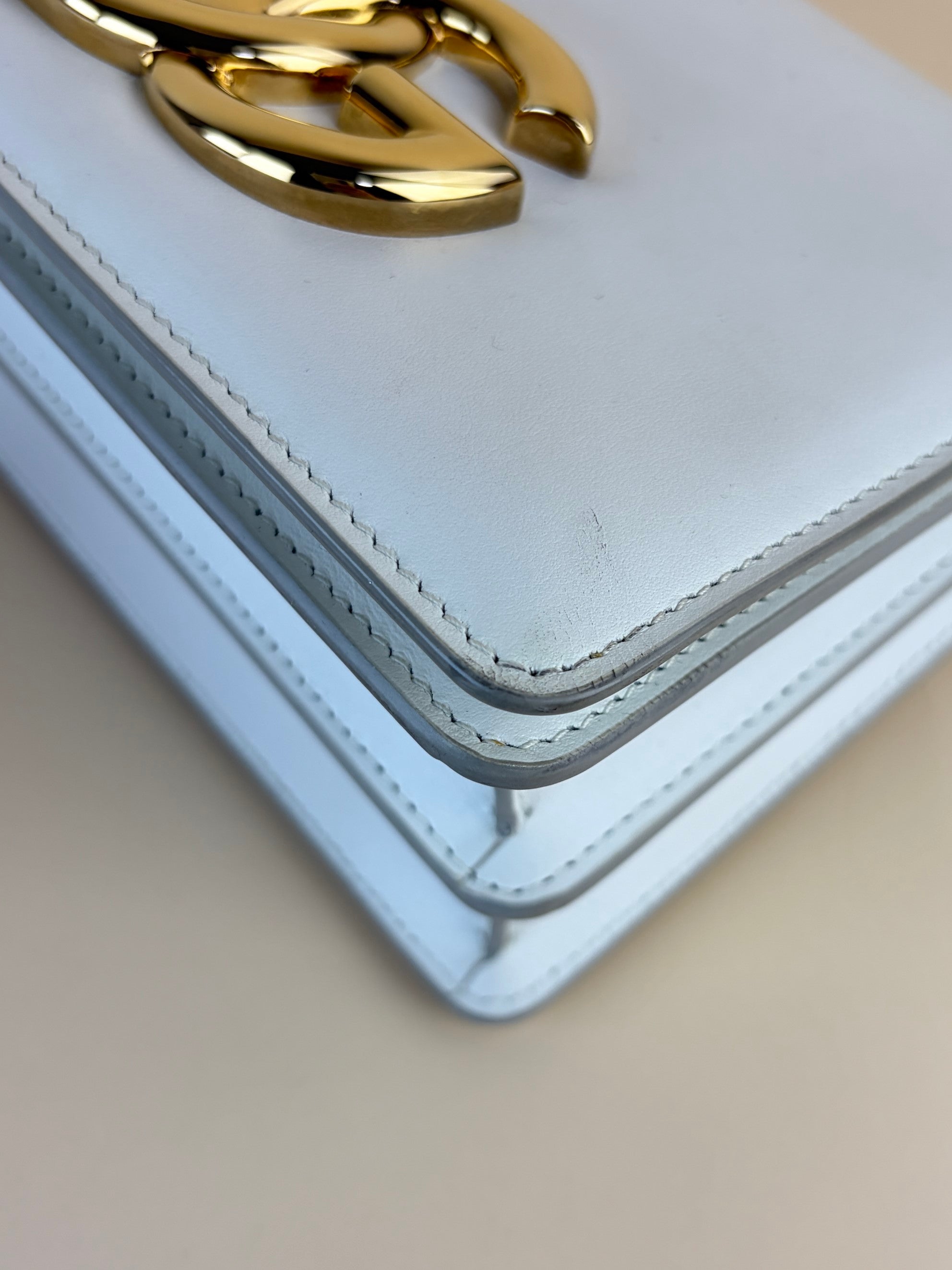 Dolce & Gabbana white calfskin dg leather millennials belt bag