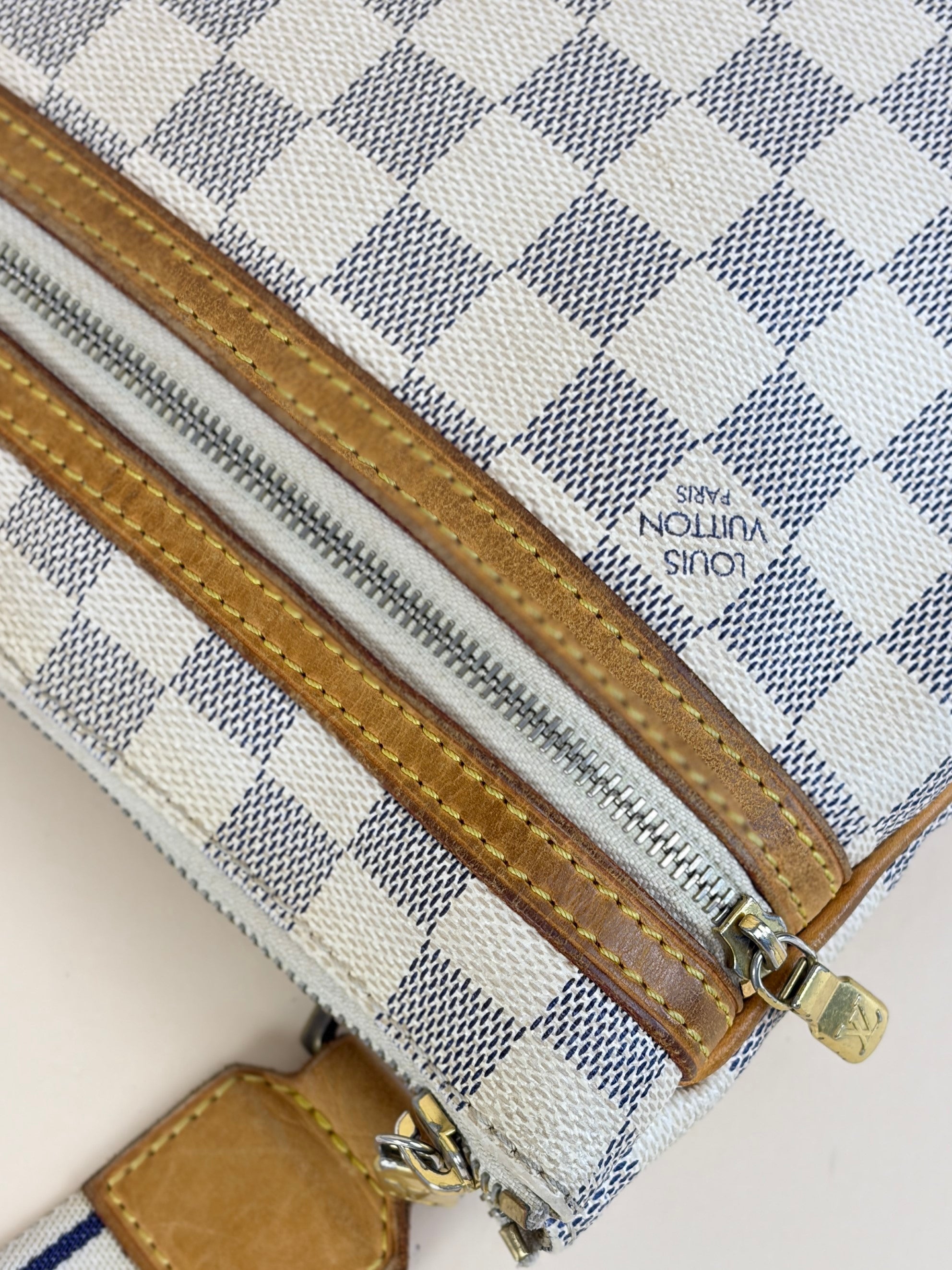louis Vuitton Azur vintage biosphere pochette messenger bag
