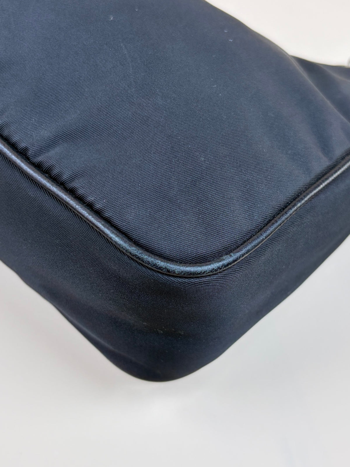 Prada Black Nylon Re Edition 2005 hobo Bag