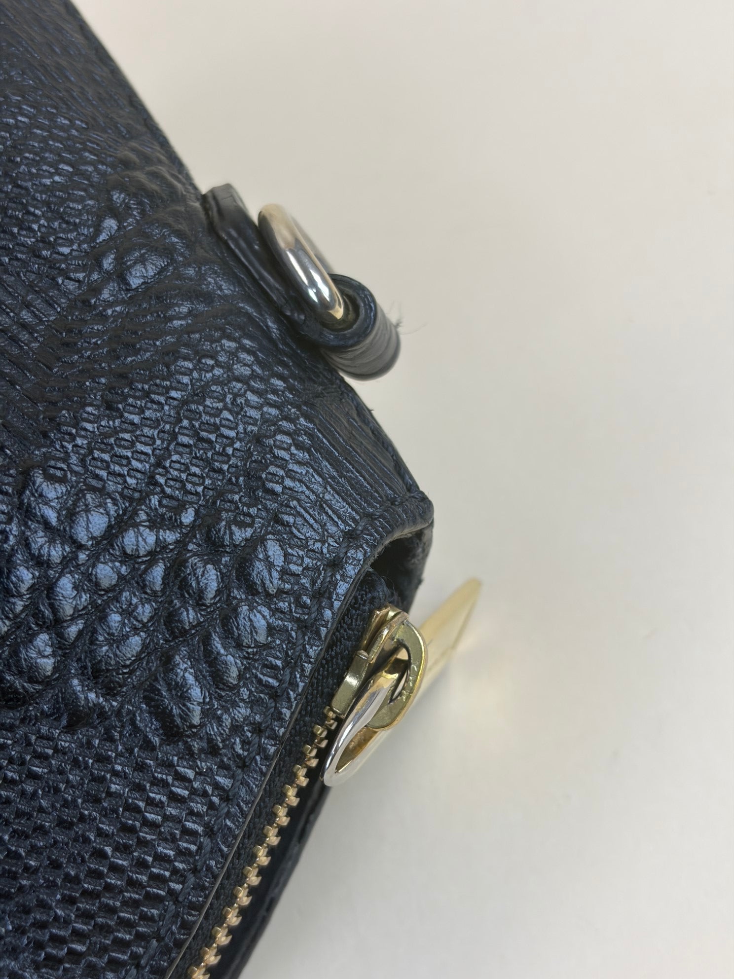 Burberry Black Chichester grained leather cross body