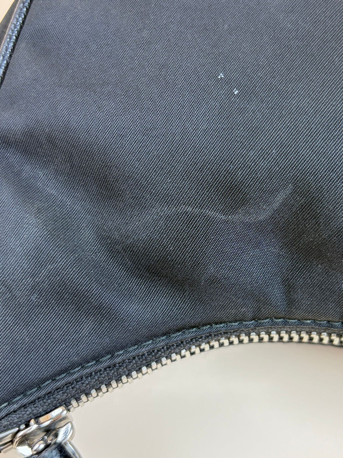 Prada Black Nylon Re Edition 2005 hobo Bag