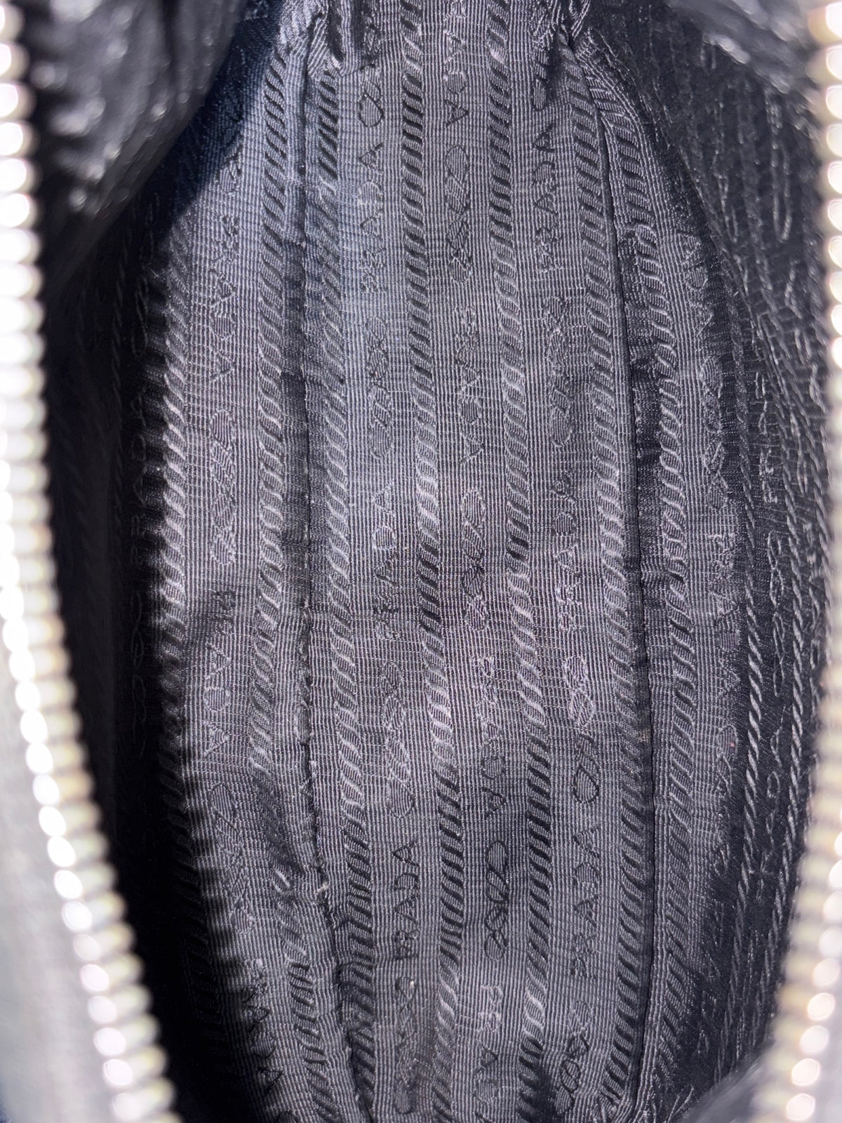 Prada Black Nylon Re Edition 2005 hobo Bag