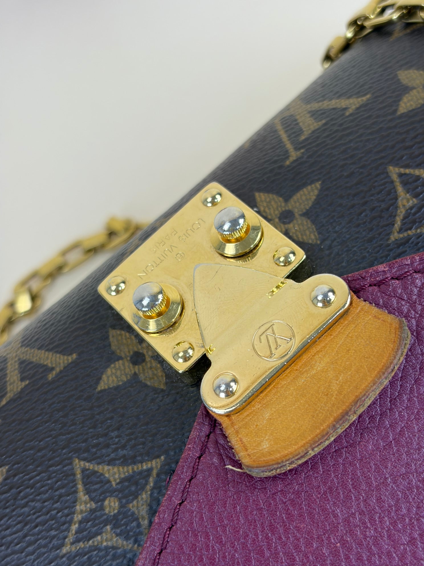 Louis Vuitton AURORE Monogram Pallas Chain Bag
