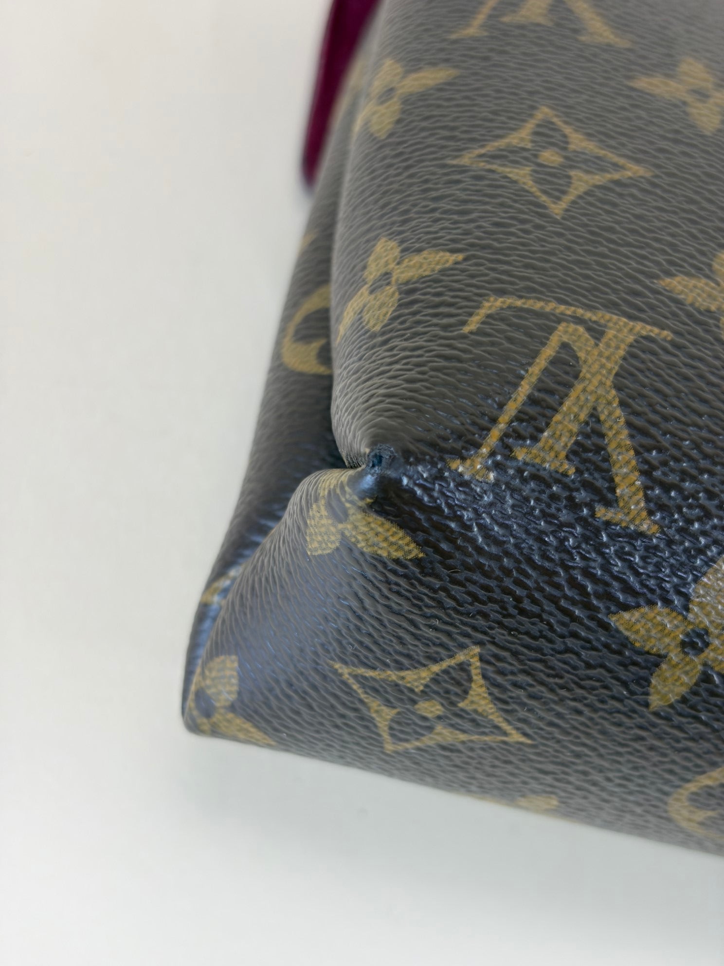 Louis Vuitton AURORE Monogram Pallas Chain Bag