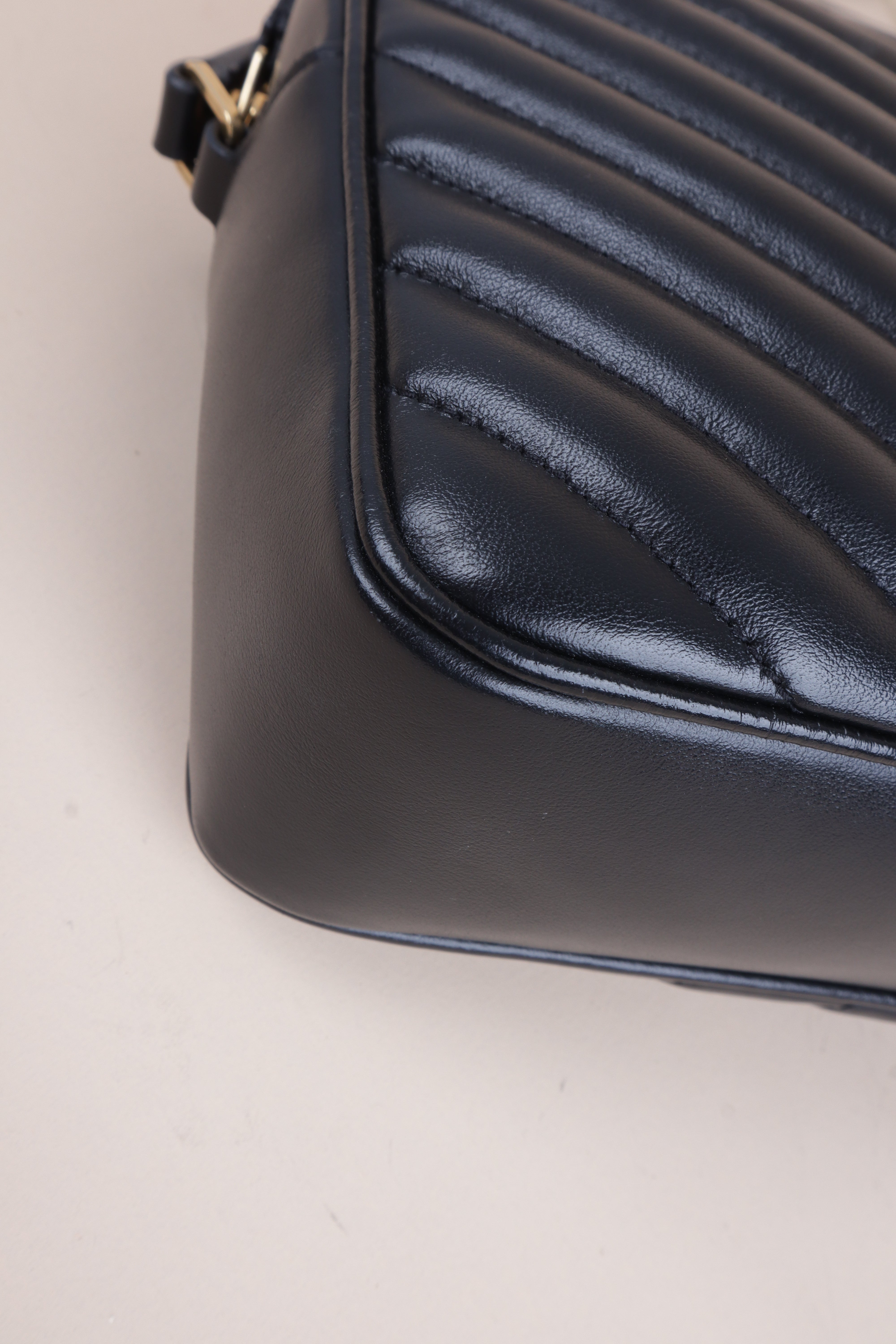 YSL BLACK LOU CAMERA BAG