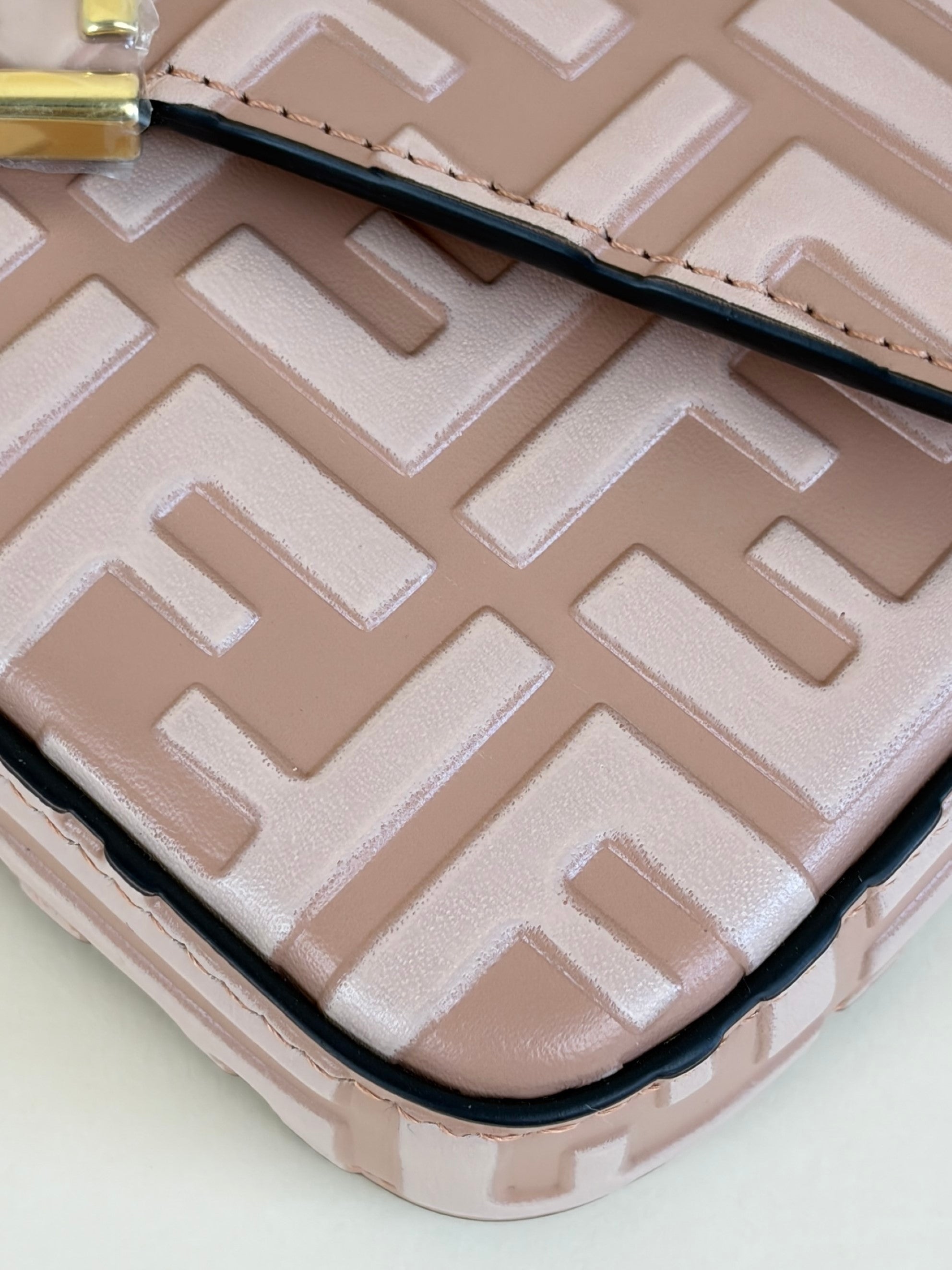FENDI pink leather ff diamonds wallet on chain gold