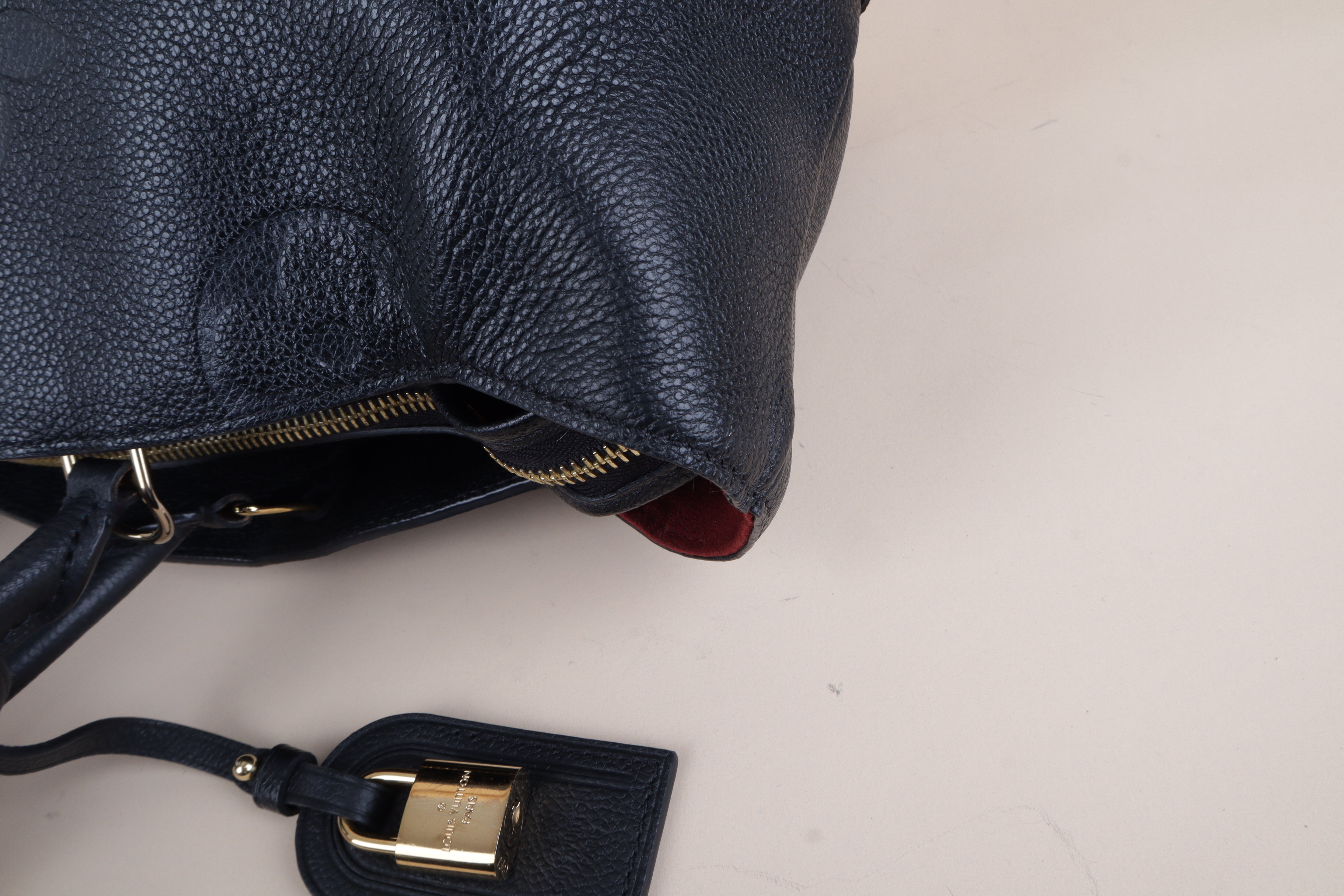 LOUIS VUITTON black palais-shoulder bag& top handle-Louis Vuitton-The Closet Egypt