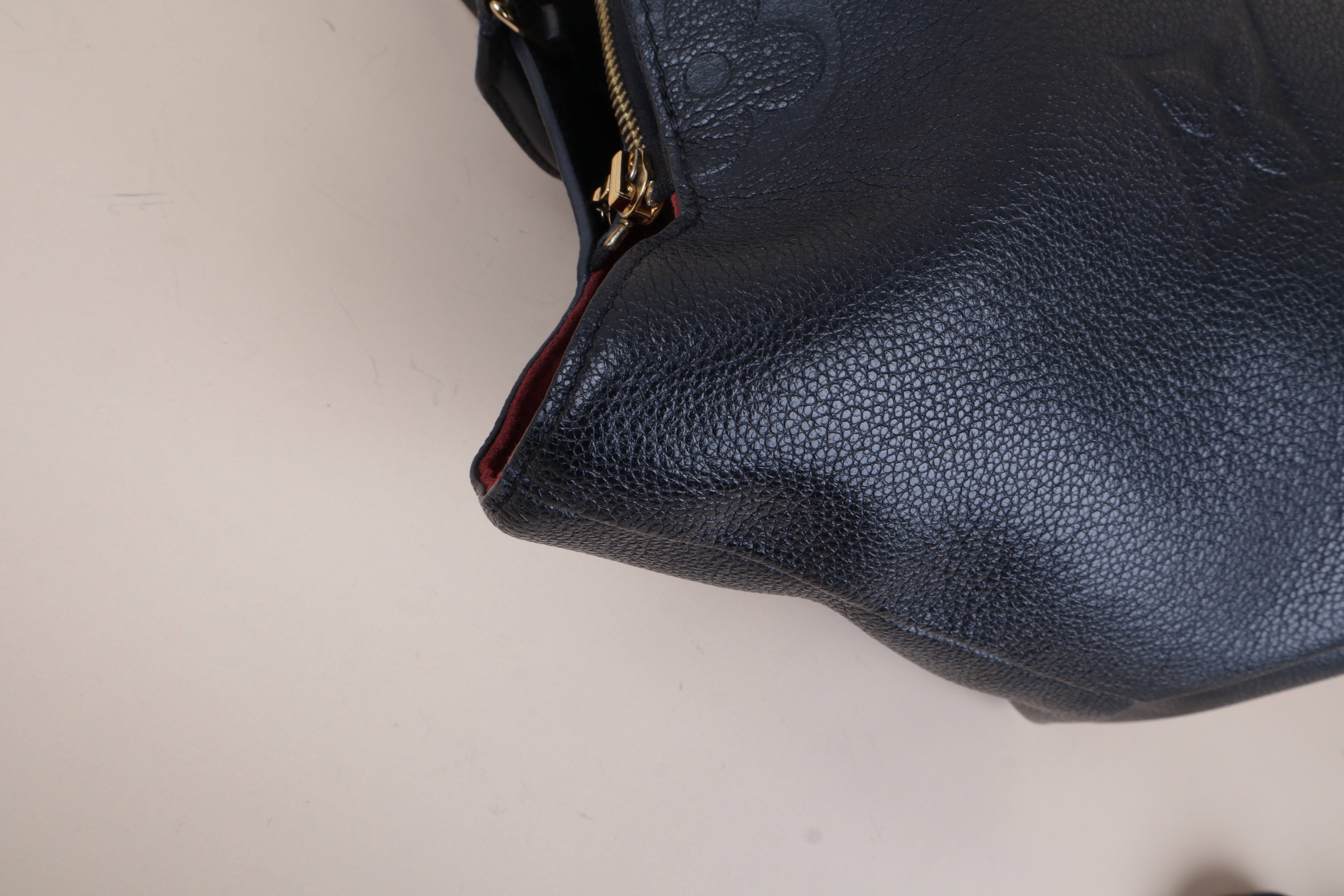 LOUIS VUITTON black palais