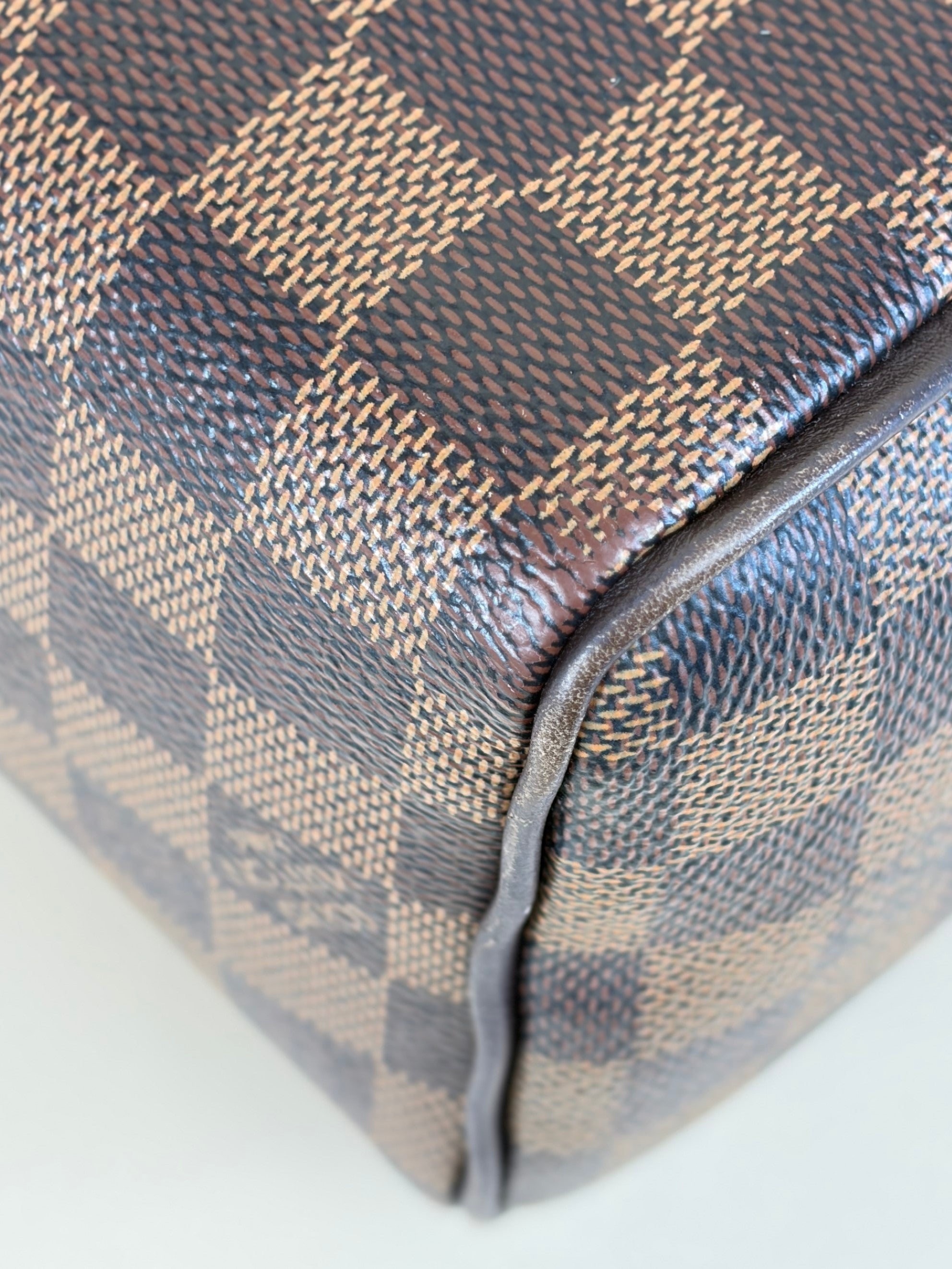 Louis Vuitton Damier Ebene Speedy Bandouliere 20 Tote Bag