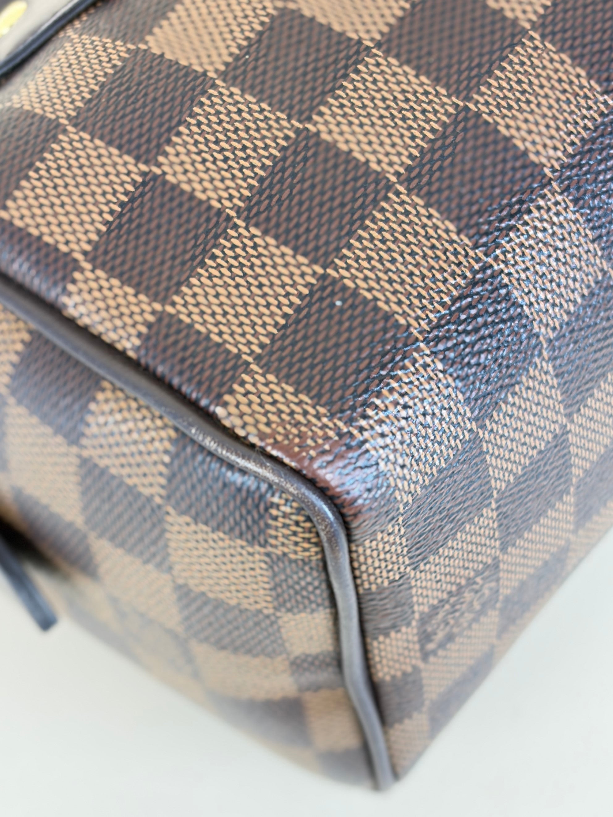 Louis Vuitton Damier Ebene Speedy Bandouliere 20 Tote Bag