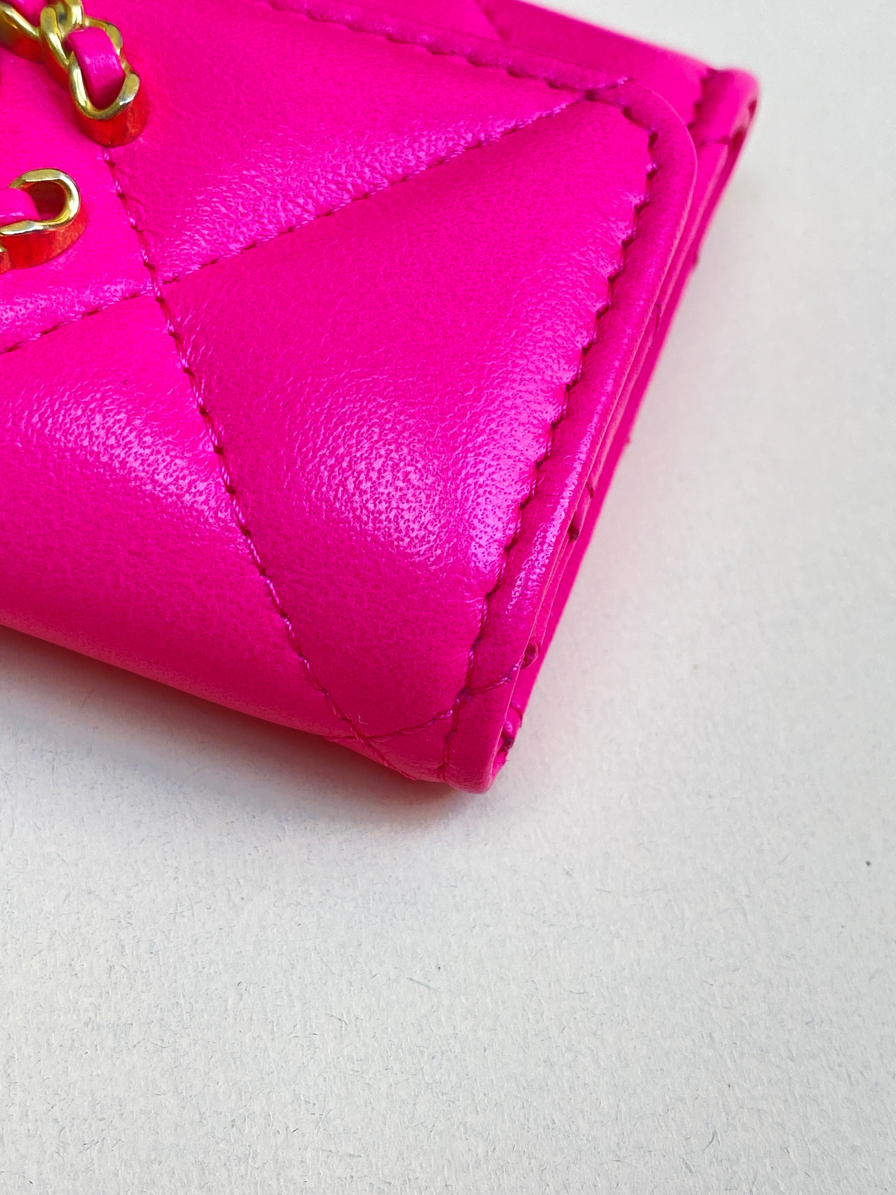 Chanel hot pink 19 small wallet