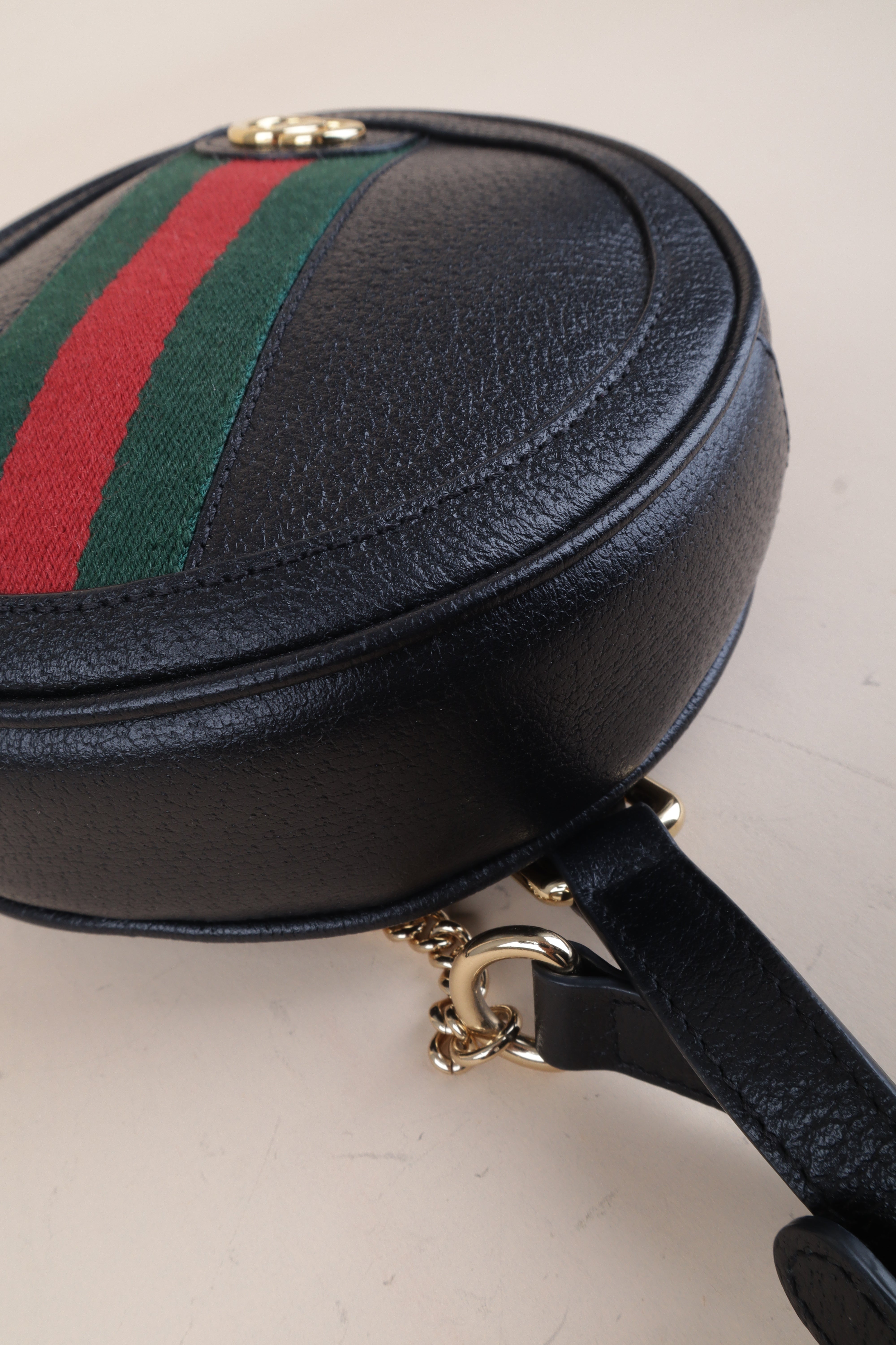 Gucci black mini round