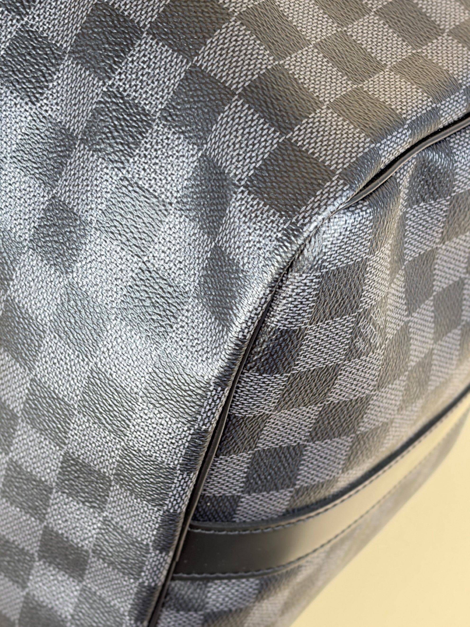 Louis Vuitton Damier Graphite Keepall Bandouliere 55 Bag