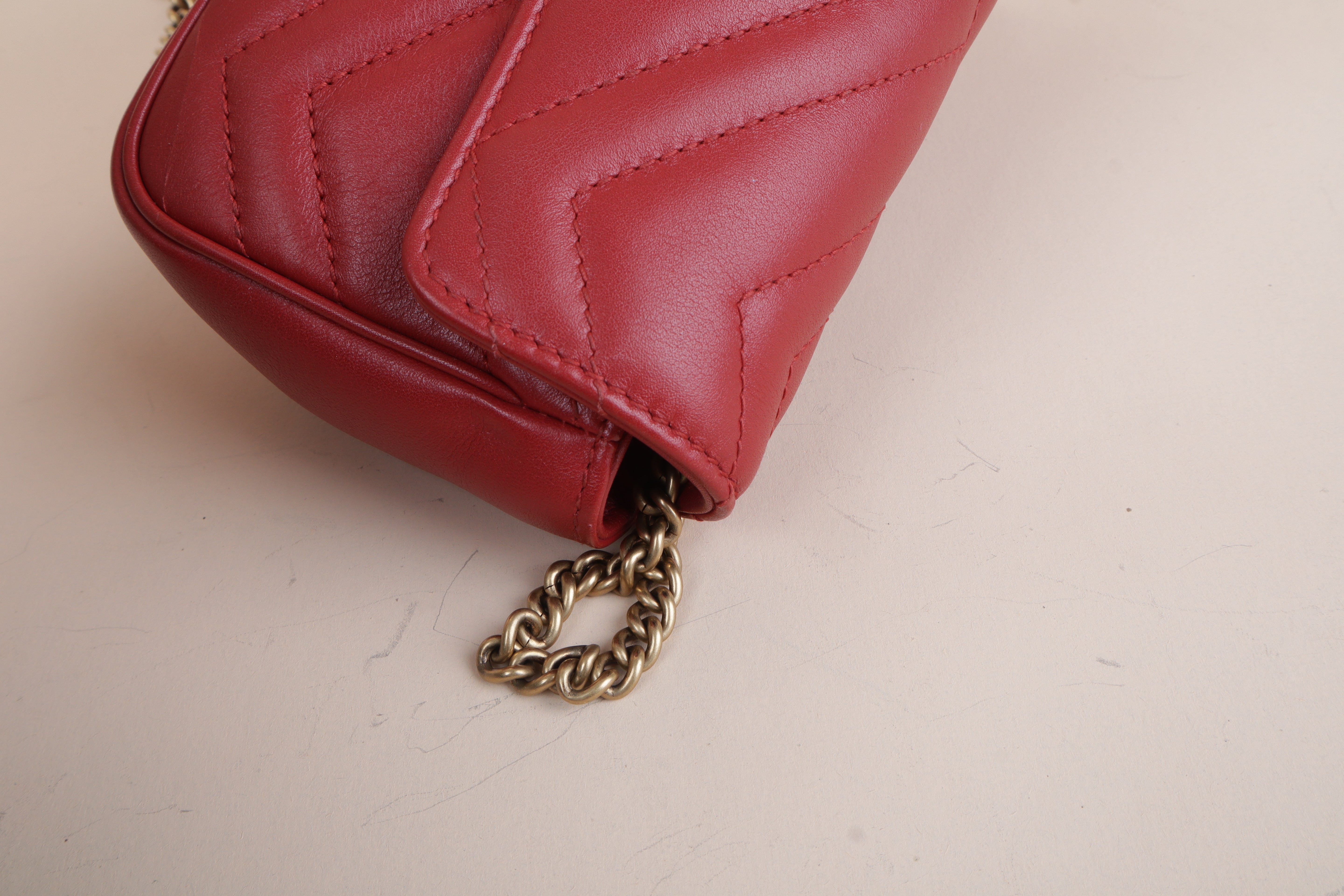 Gucci red Marmont mini Shoulder Bag with Chain
