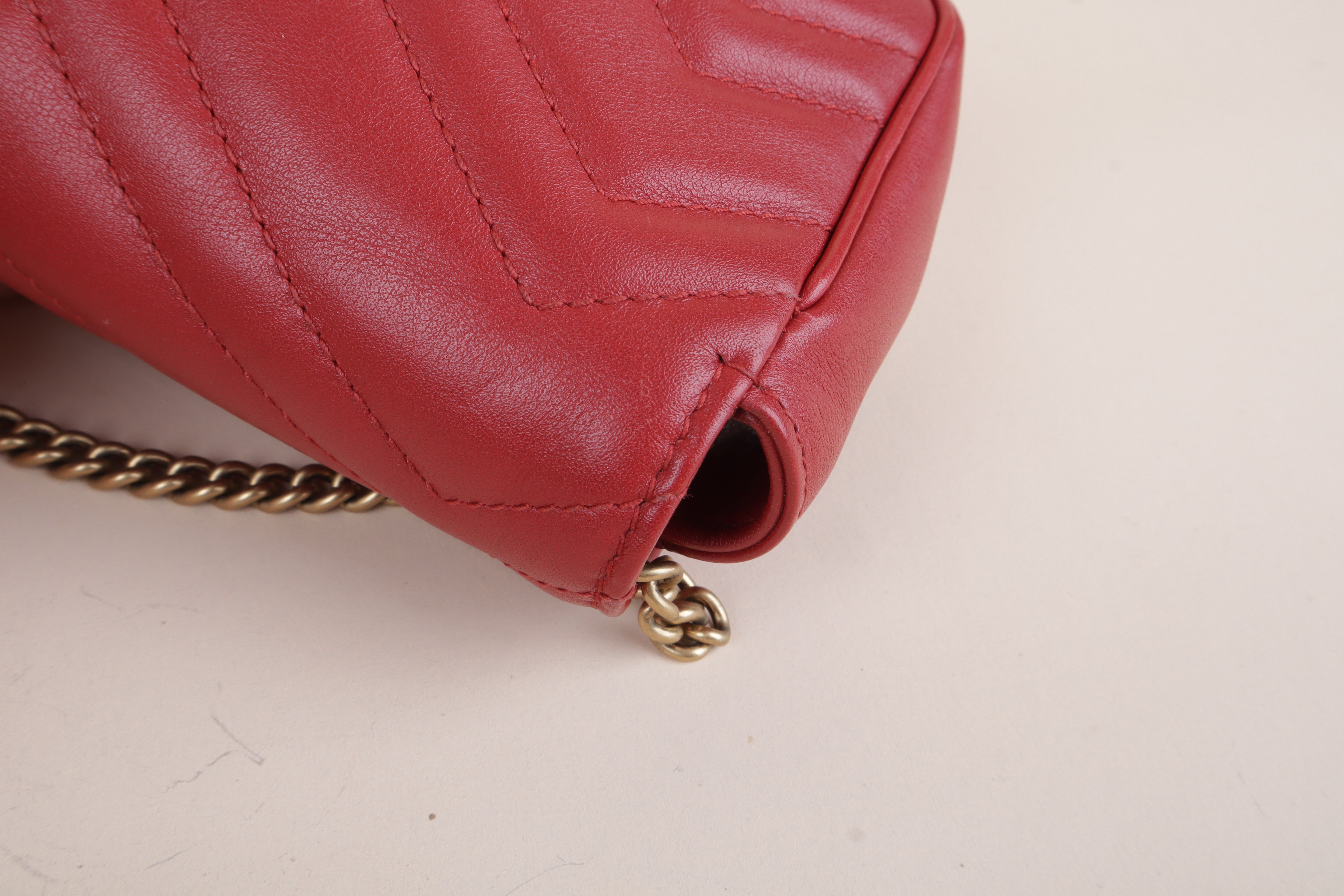 Gucci red Marmont mini Shoulder Bag with Chain