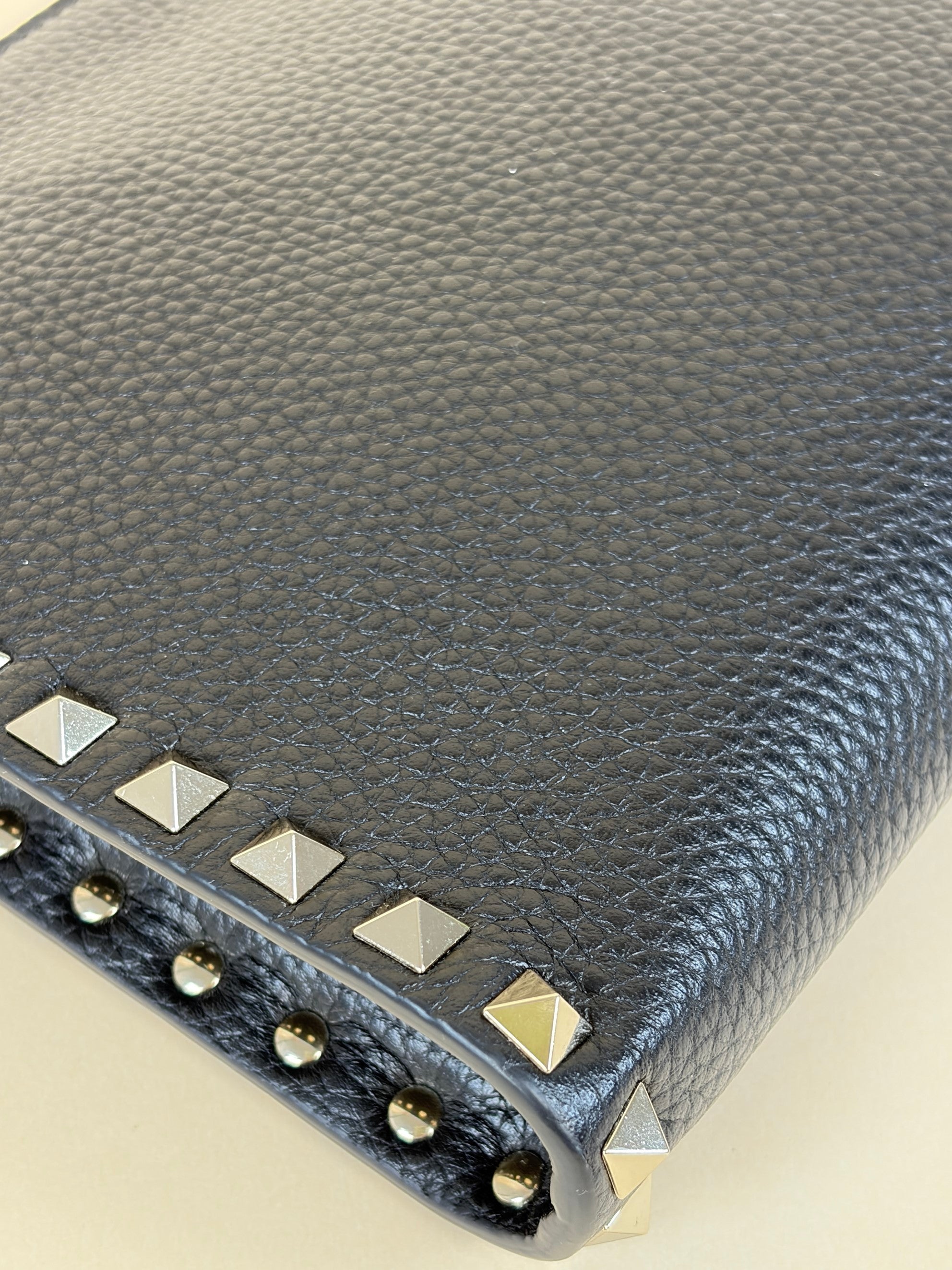 Valentino Black Pebbled Rockstud Zip Pouch