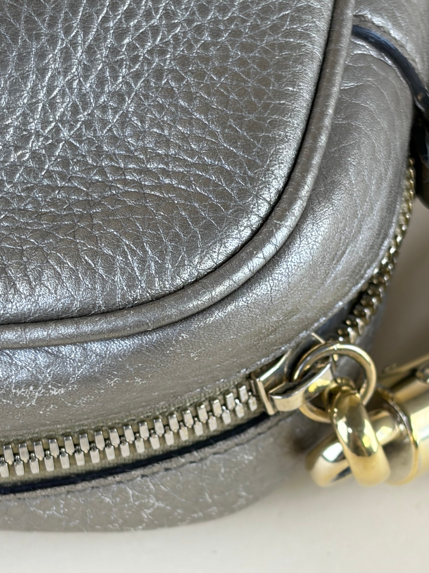 Gucci Metallic Soho Camera disco Crossbody Bag