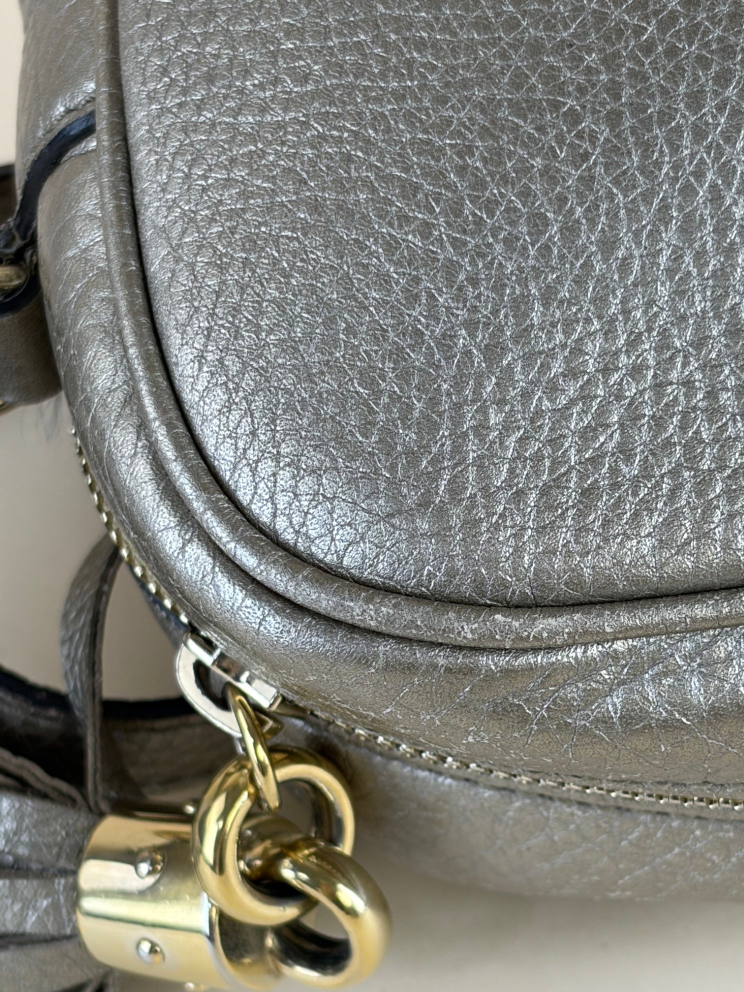 Gucci Metallic Soho Camera disco Crossbody Bag