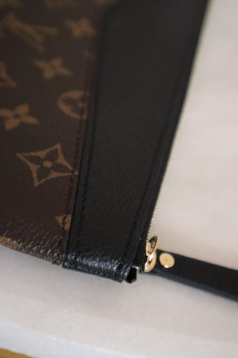 Louis Vuitton Monogram Black Daily Pouch-Pouch-Louis Vuitton-The Closet Egypt